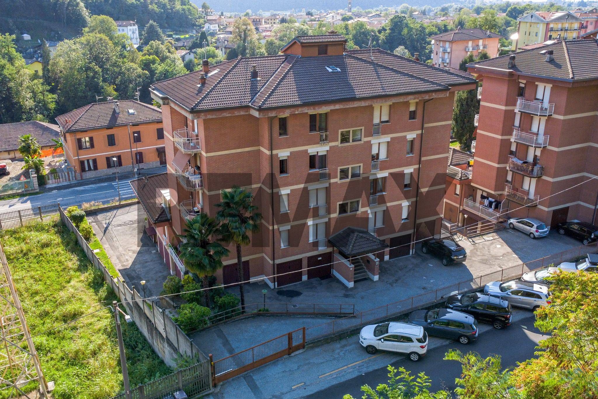 Immobile a Luino