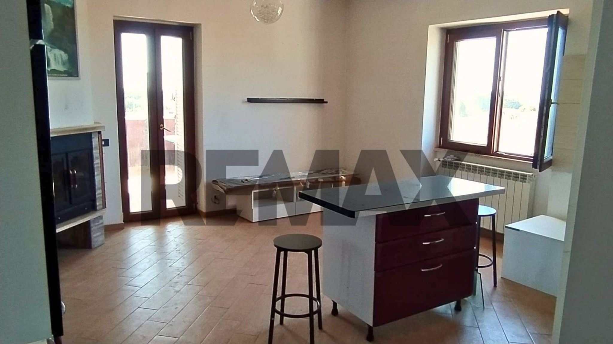 Immobile a Nettuno