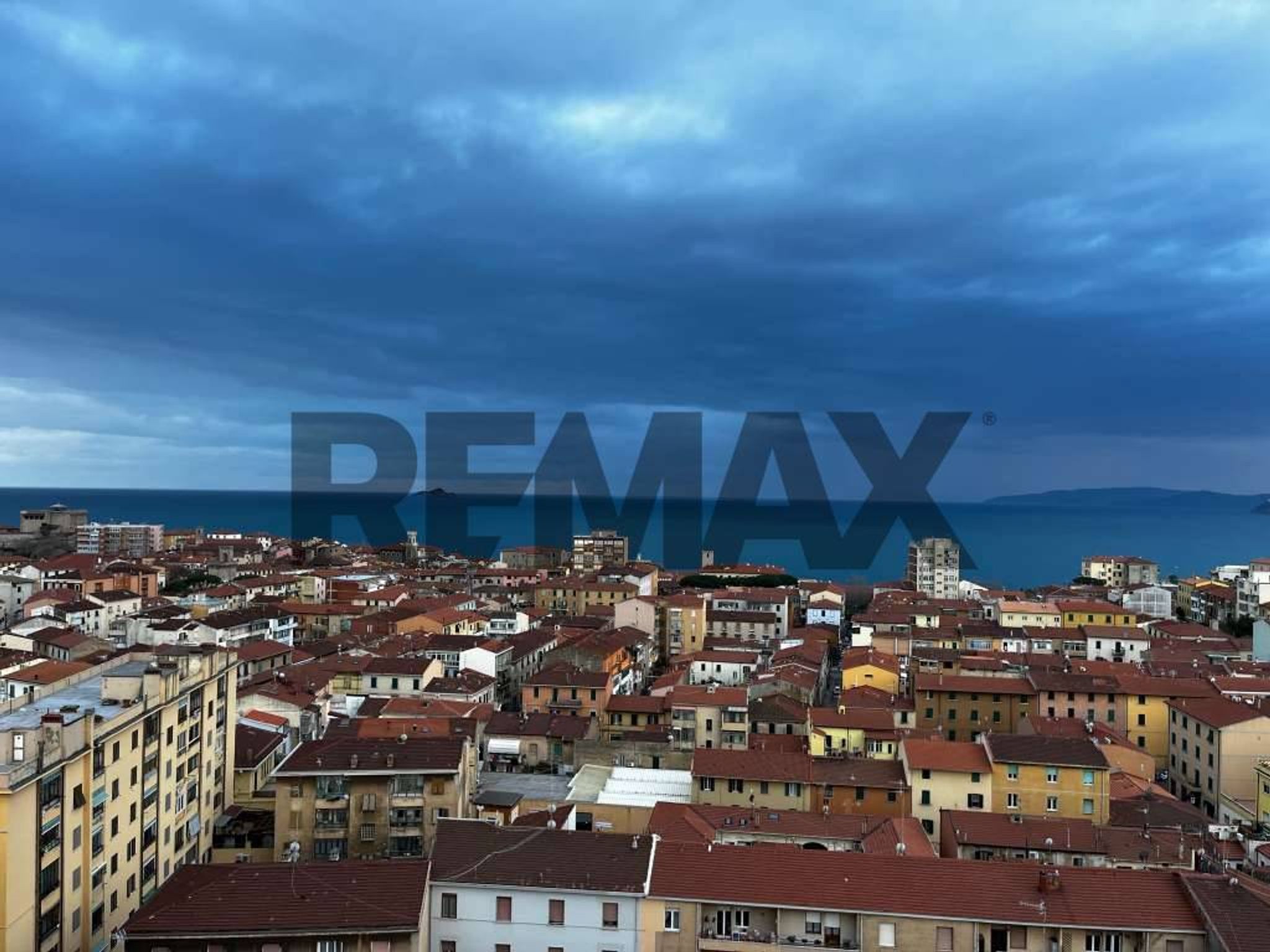 Immobile a Piombino