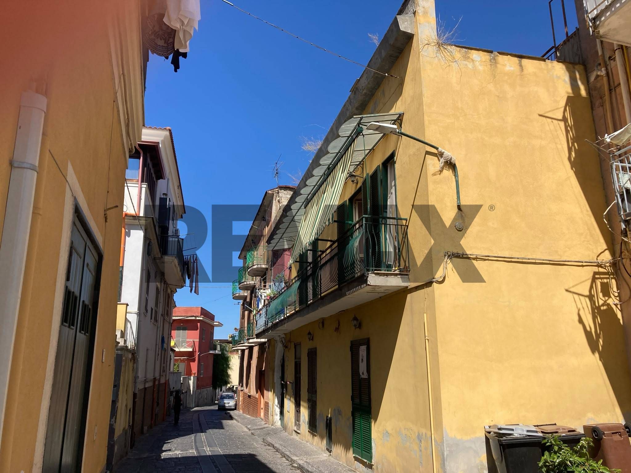 Edificio all'aperto