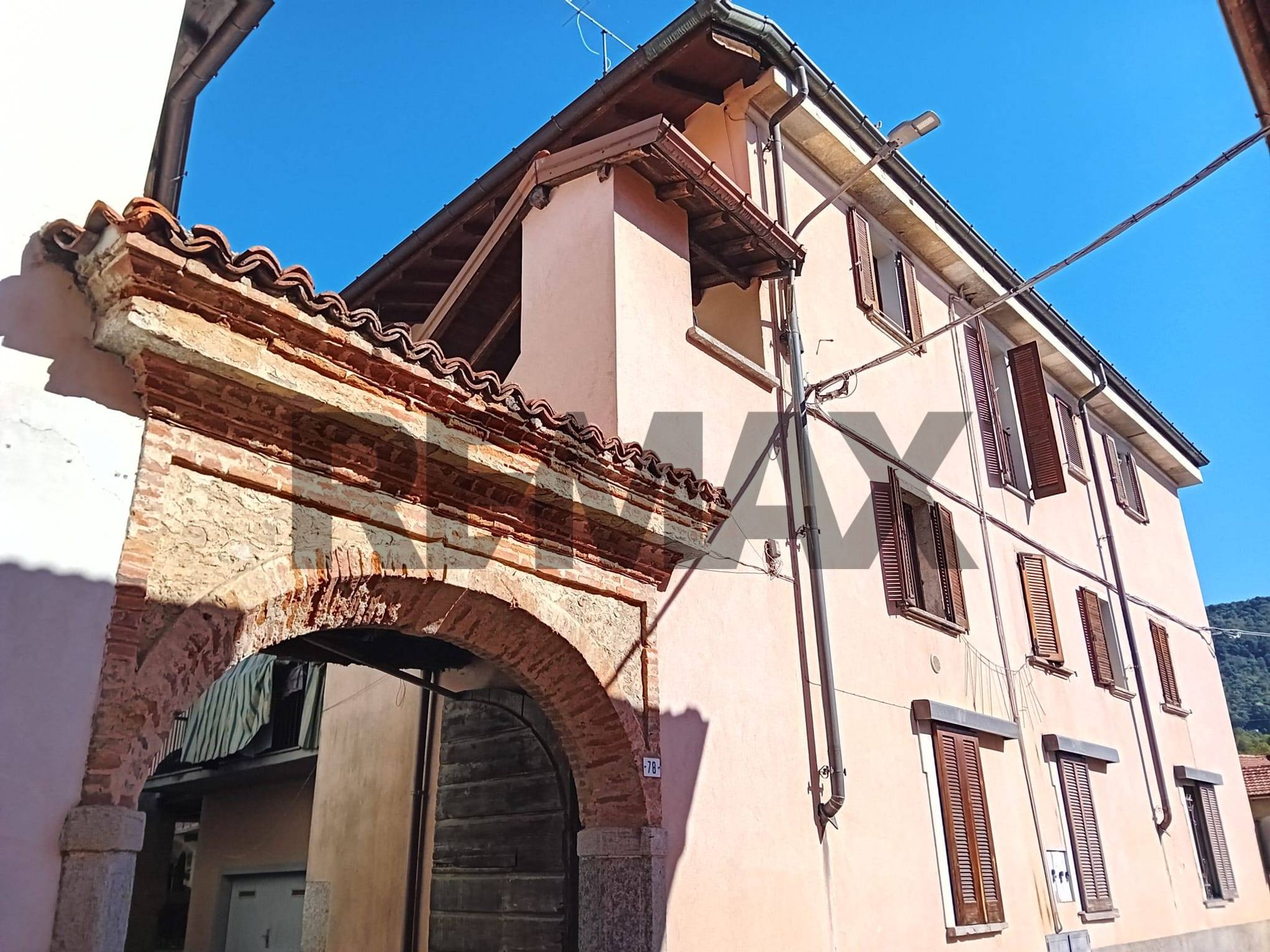 Immobile a Casalzuigno