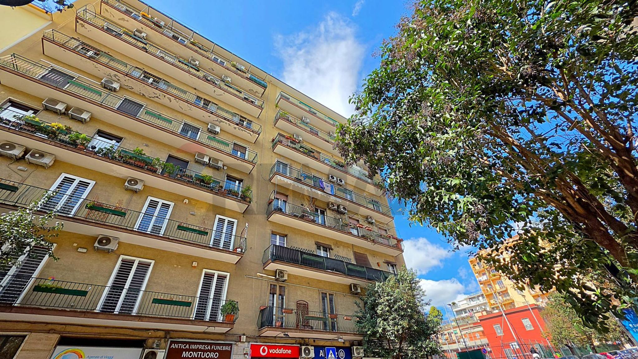 Edificio all'aperto