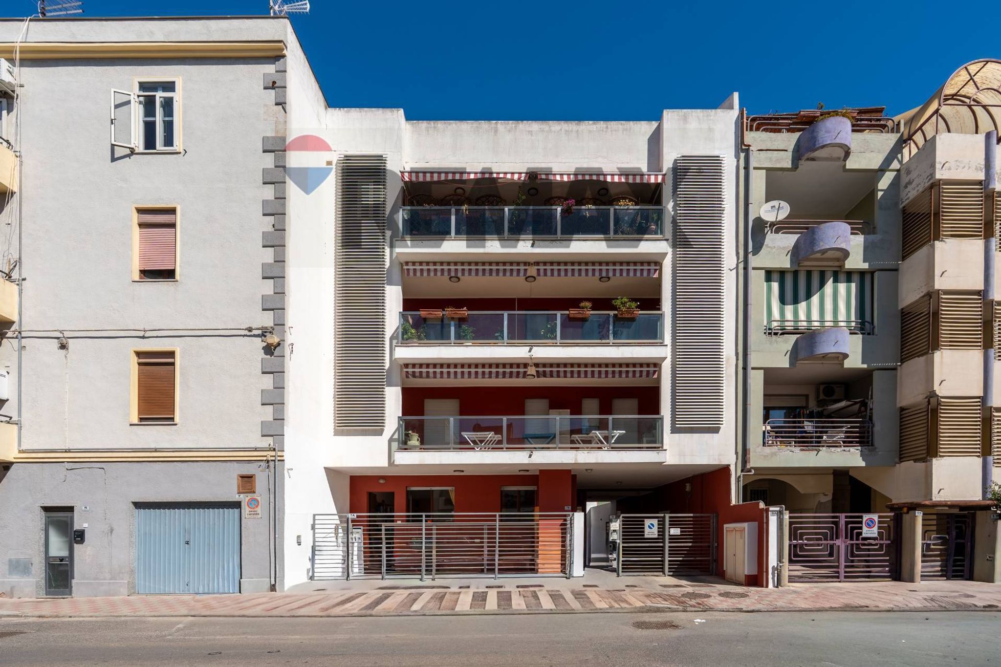 Edificio all'aperto