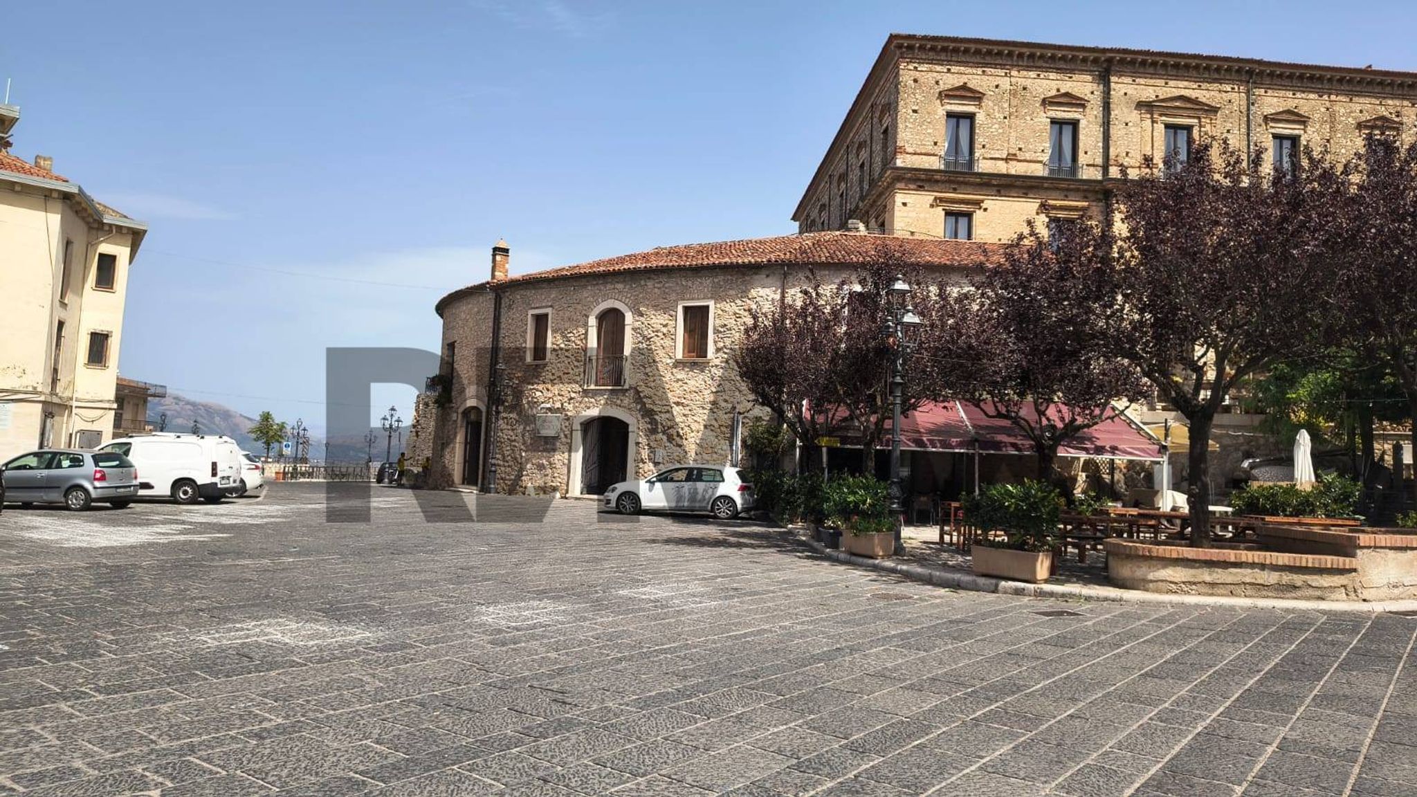 Property in Teggiano