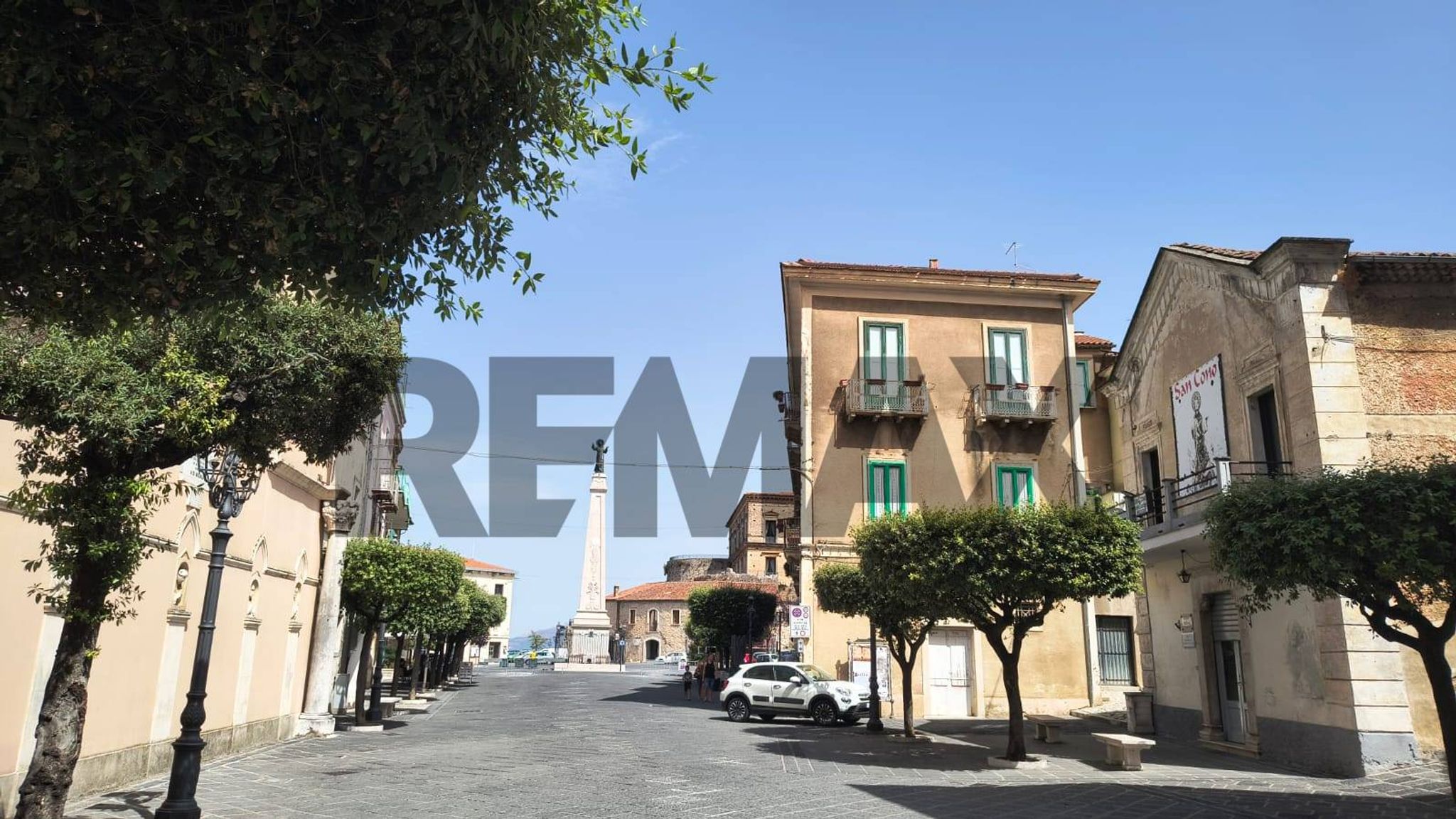 Edificio all'aperto