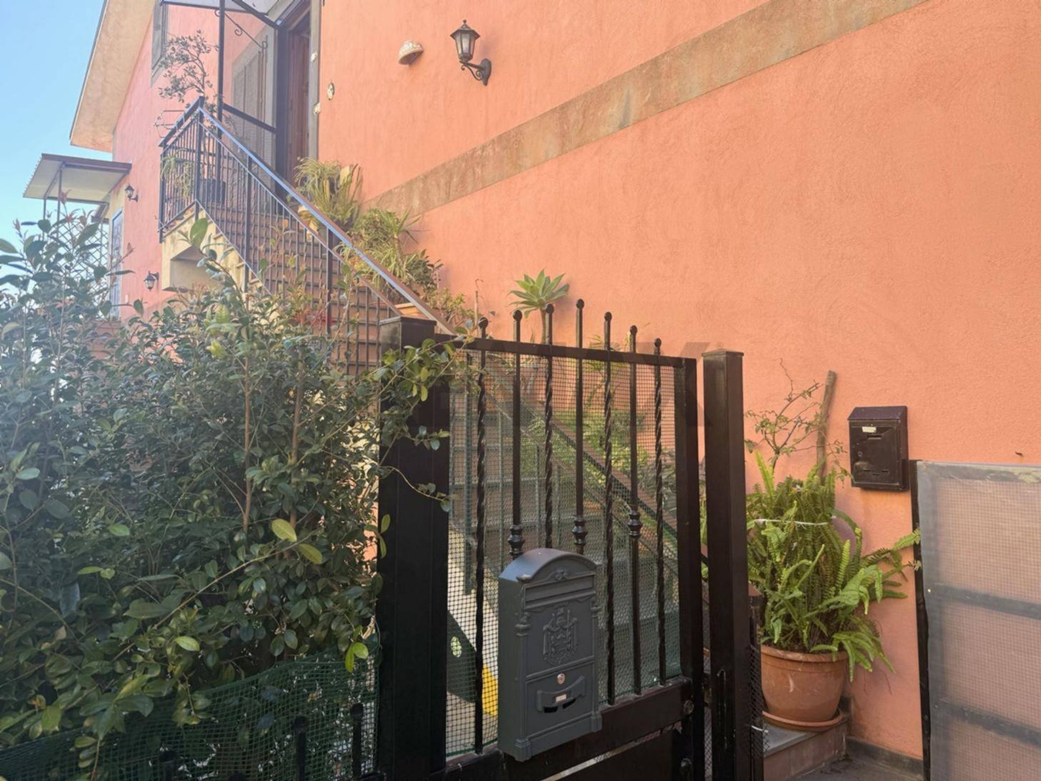 Edificio all'aperto