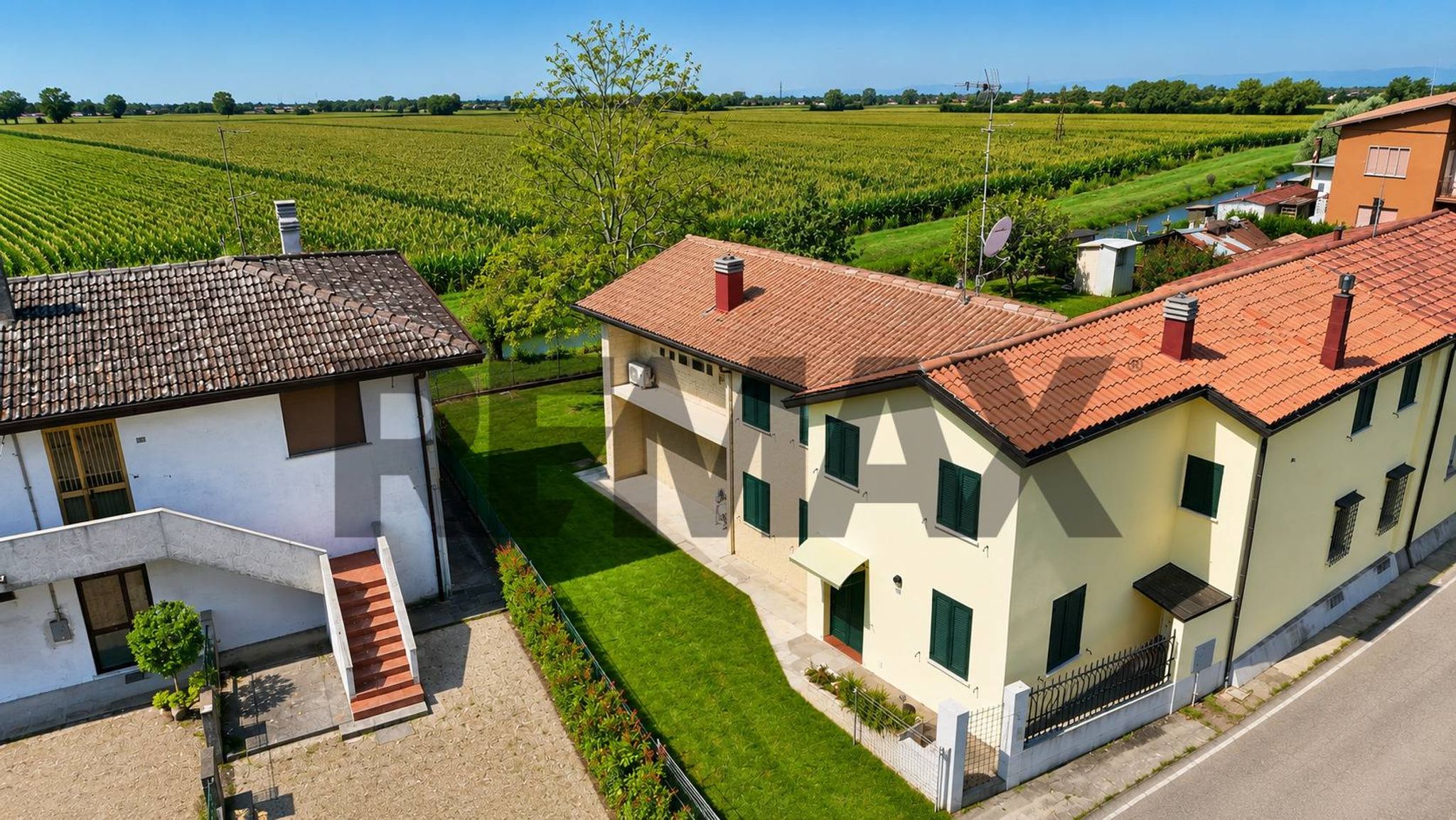 Casa all'aperto