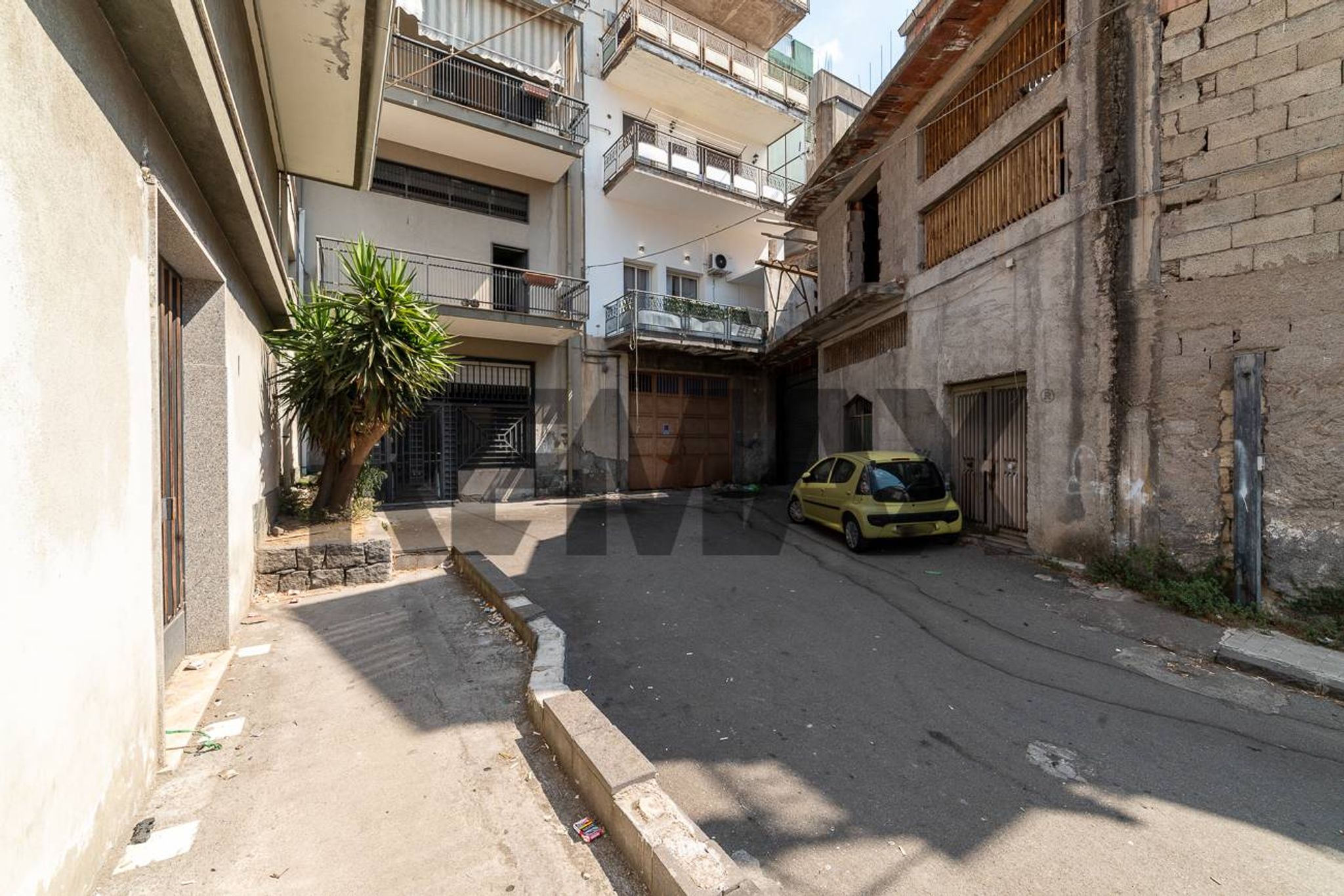 Edificio all'aperto