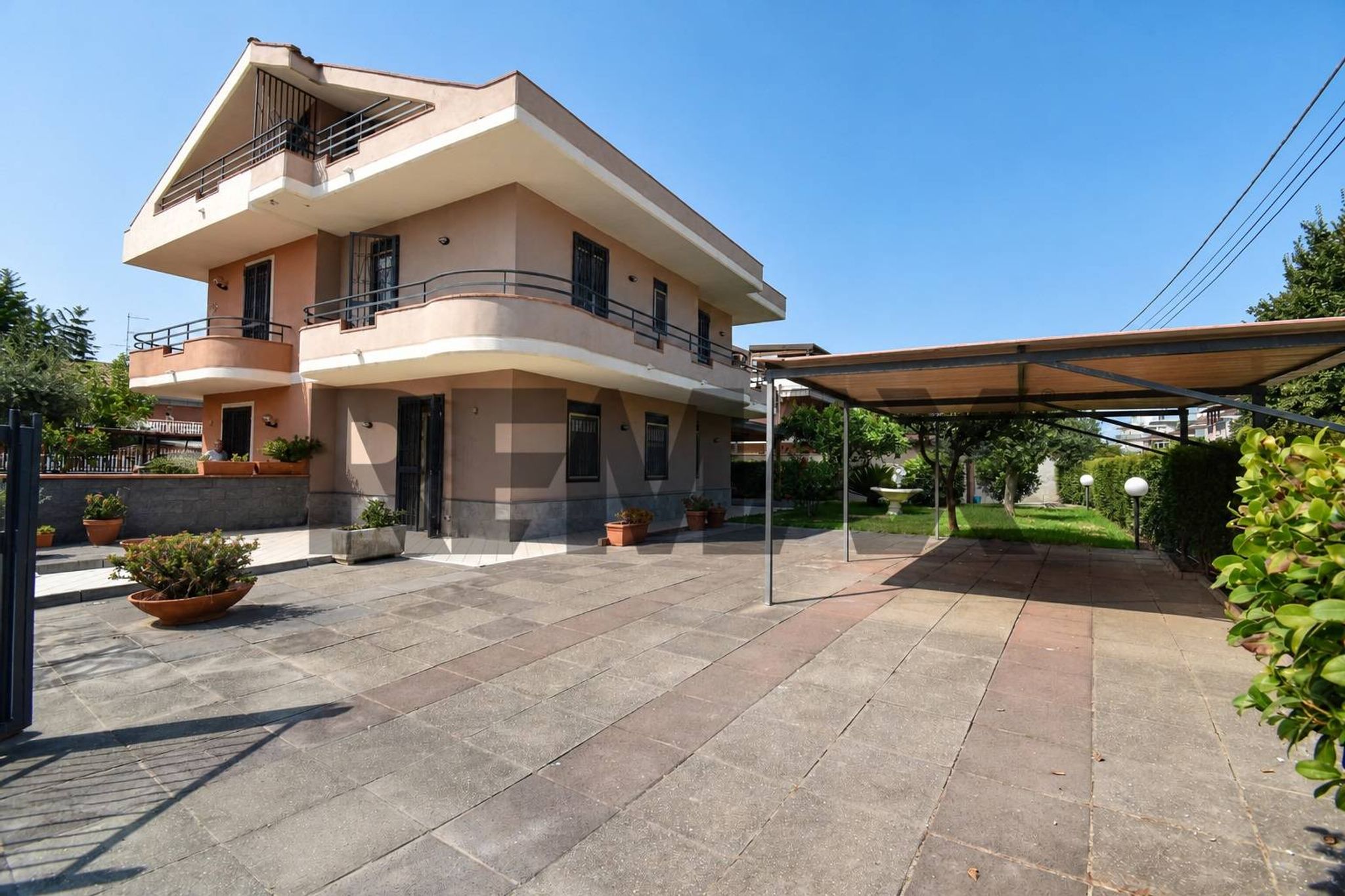 Casa all'aperto