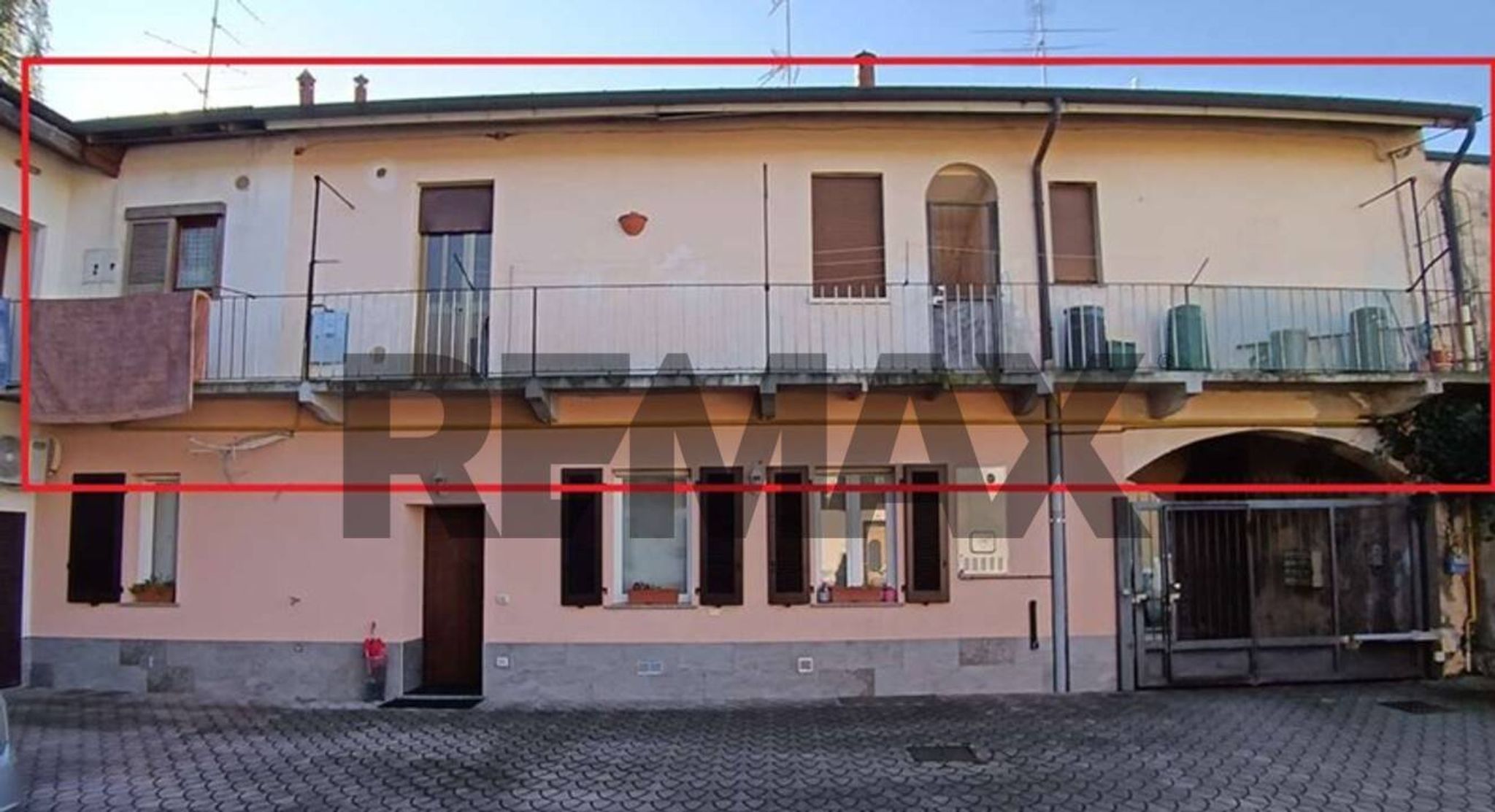 Edificio all'aperto