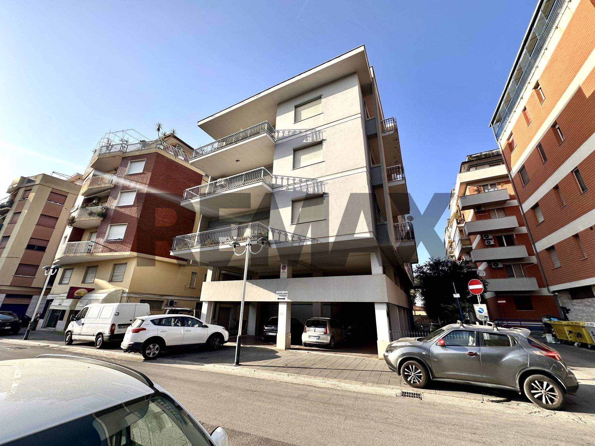 Edificio all'aperto
