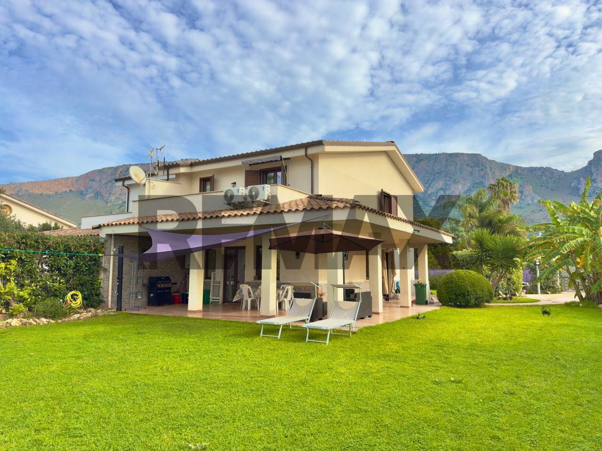 Casa all'aperto