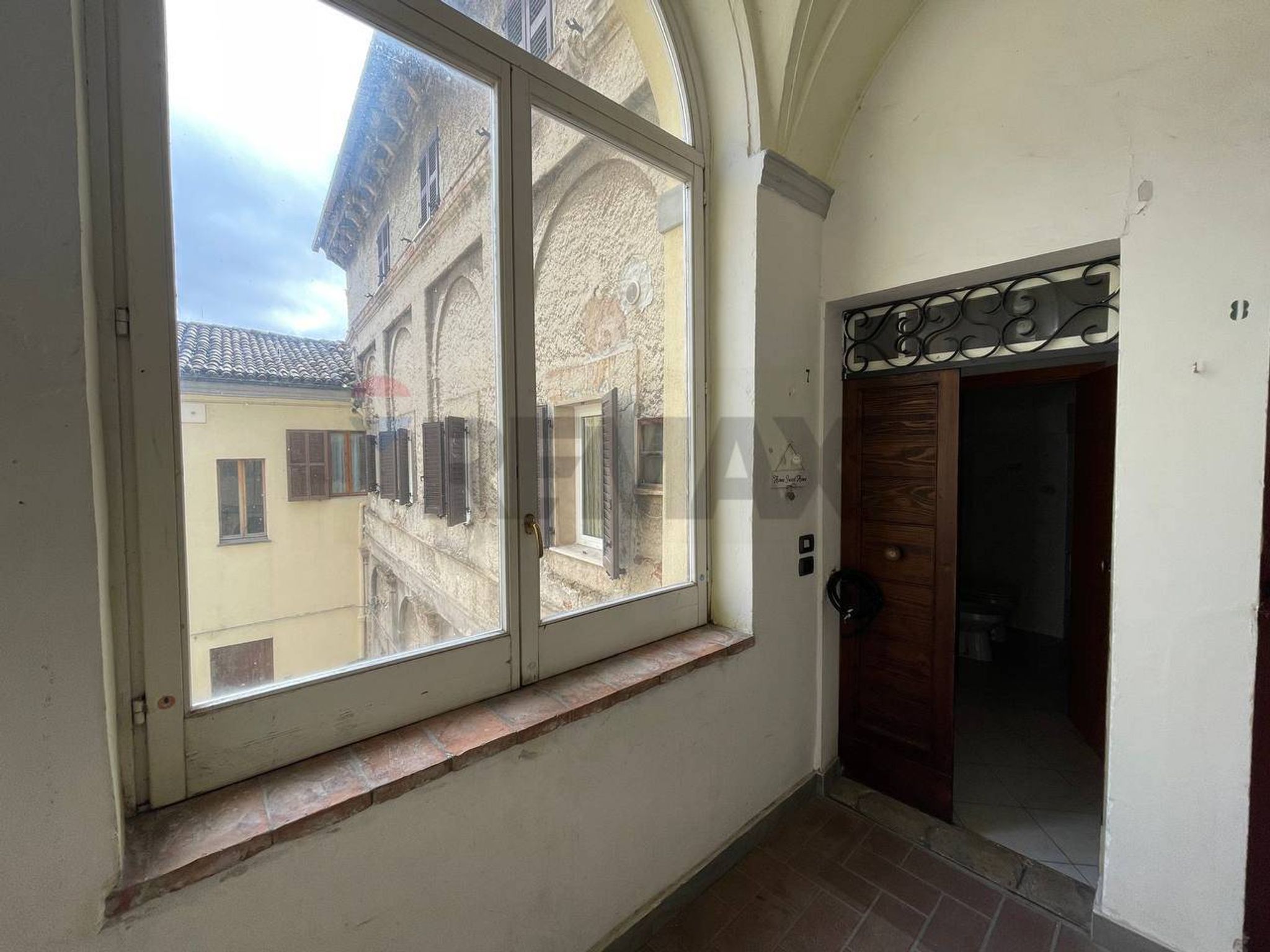 Edificio all'aperto