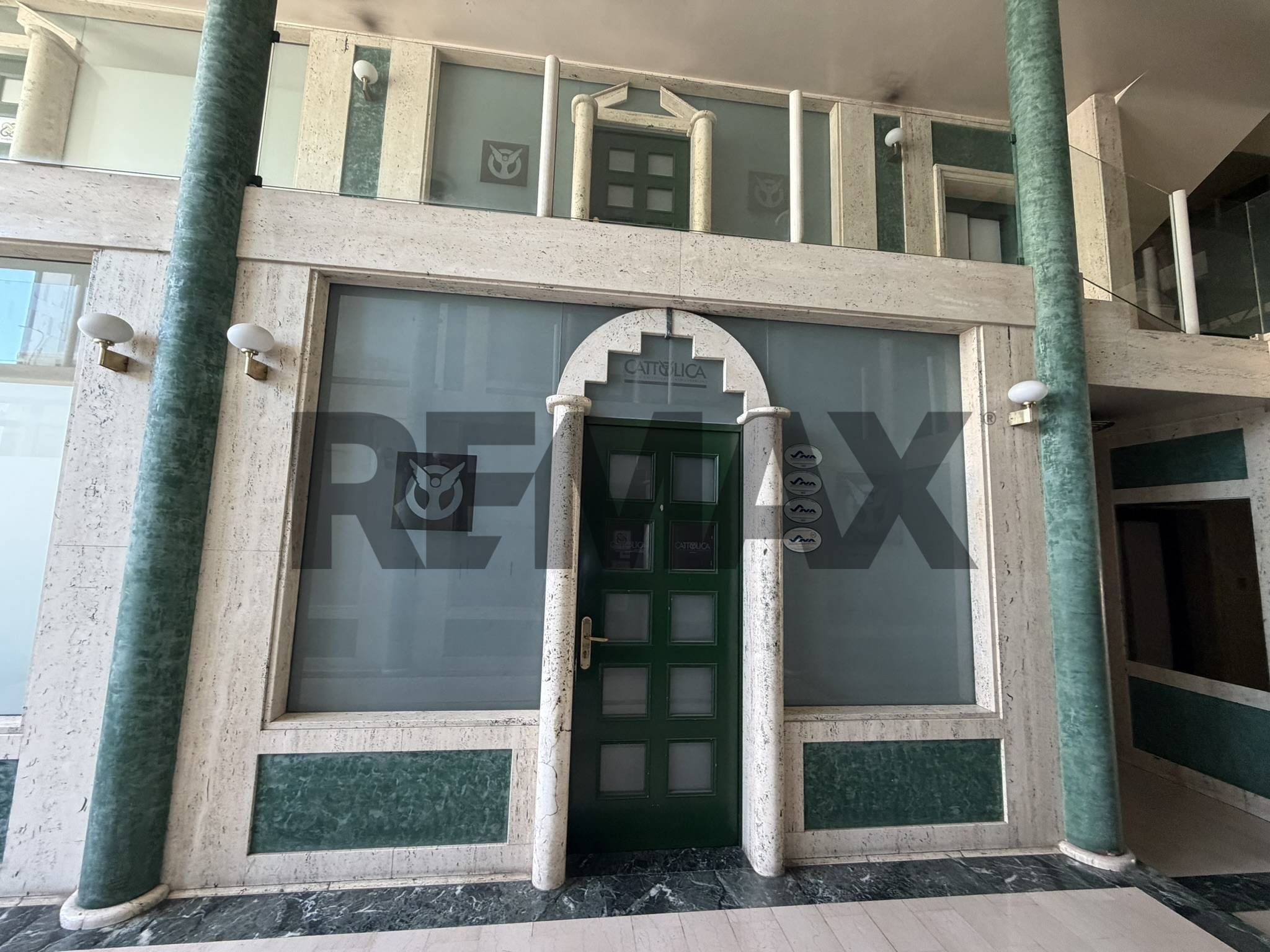 Edificio all'aperto