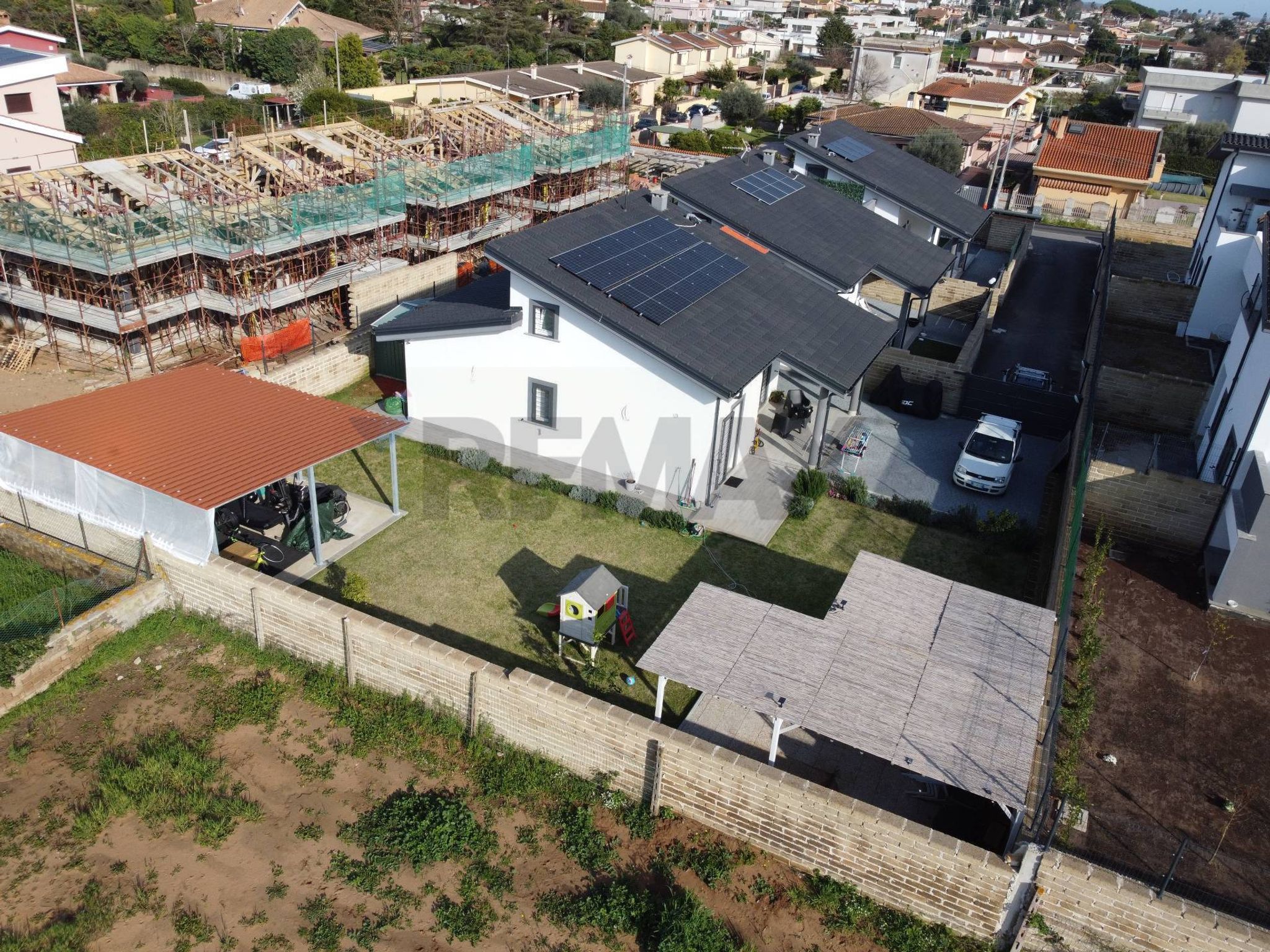Edificio all'aperto