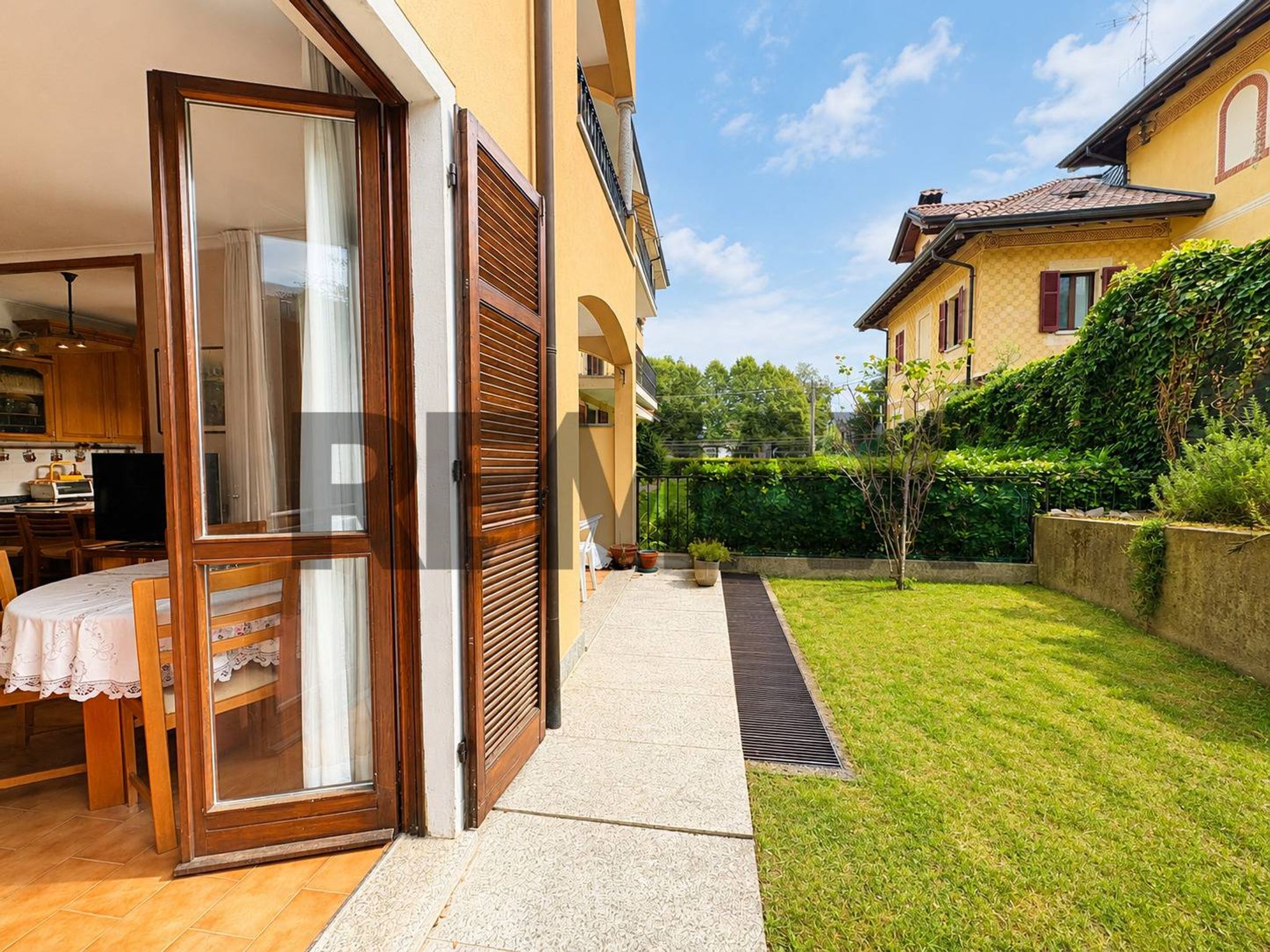 Immobile a Stresa