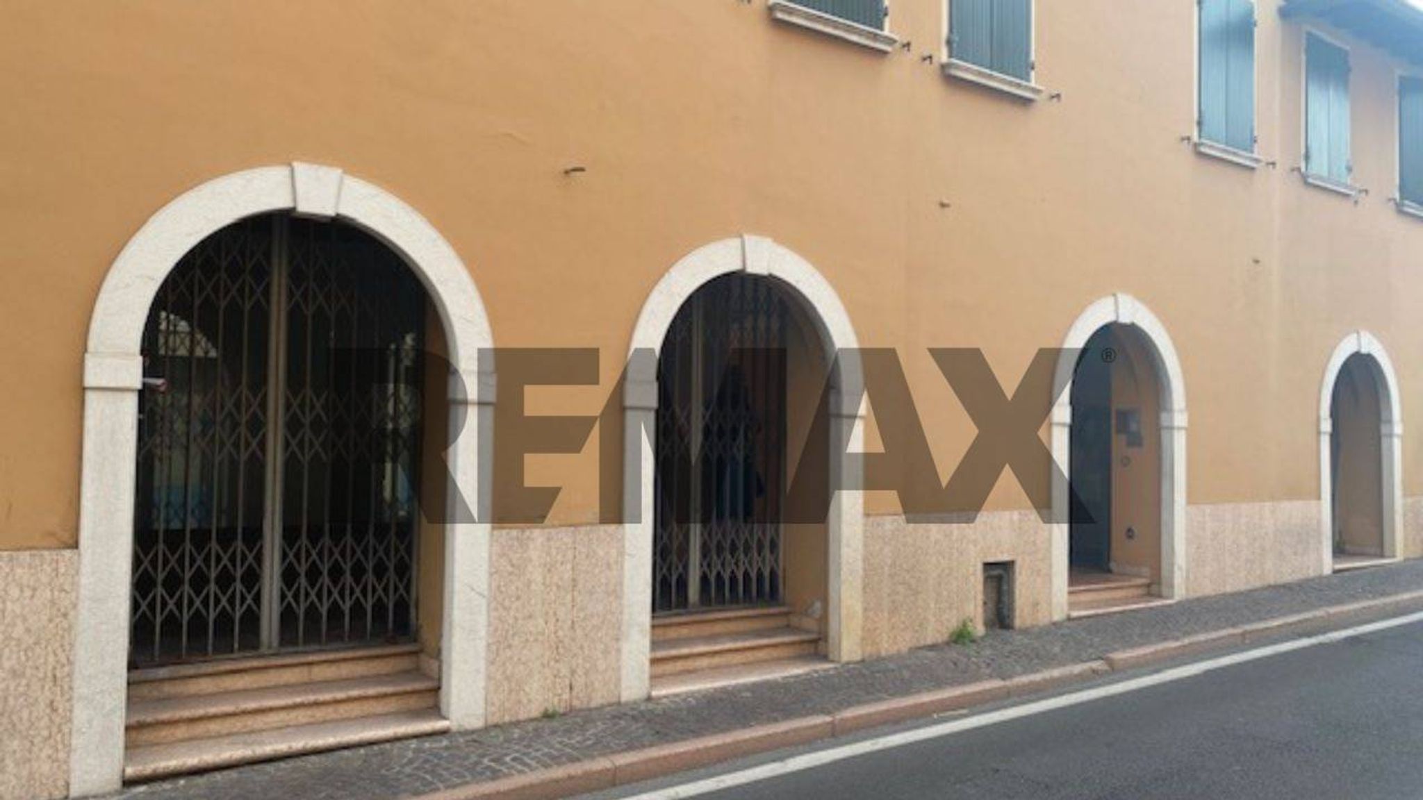 Immobile a Salò