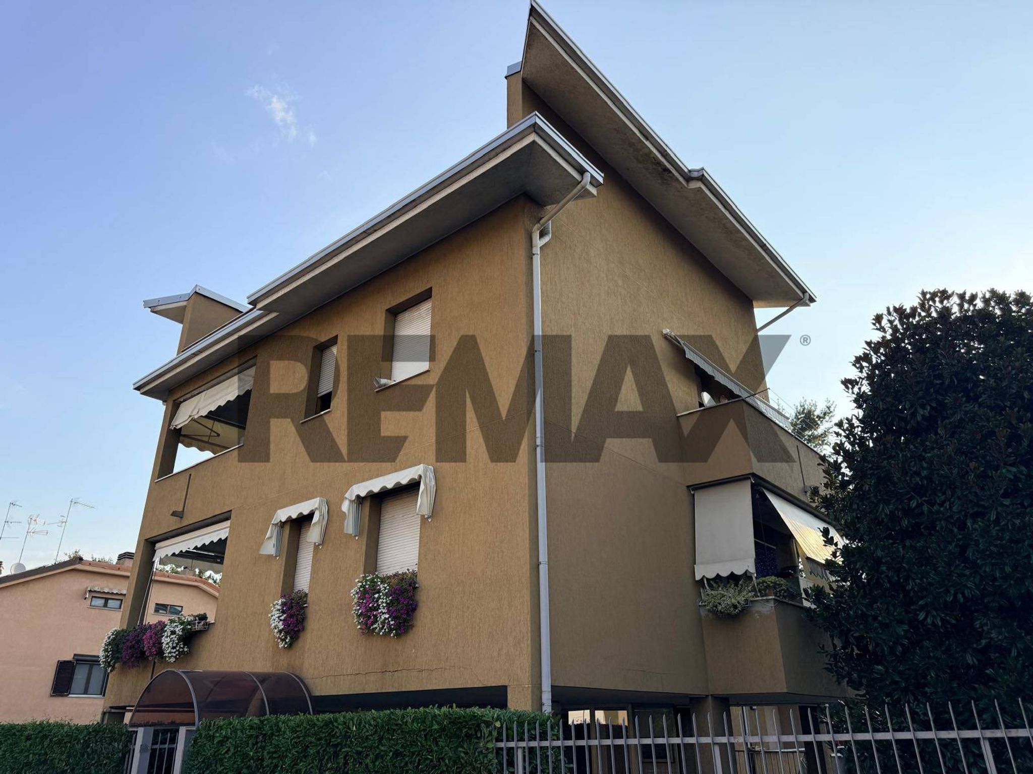 Edificio all'aperto