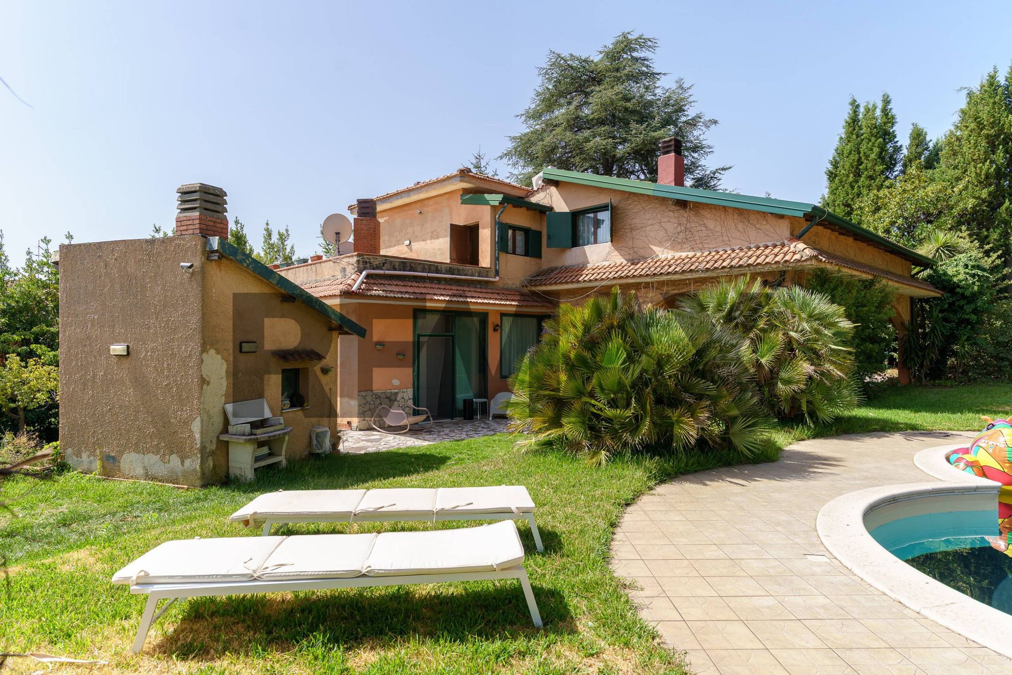 Casa all'aperto