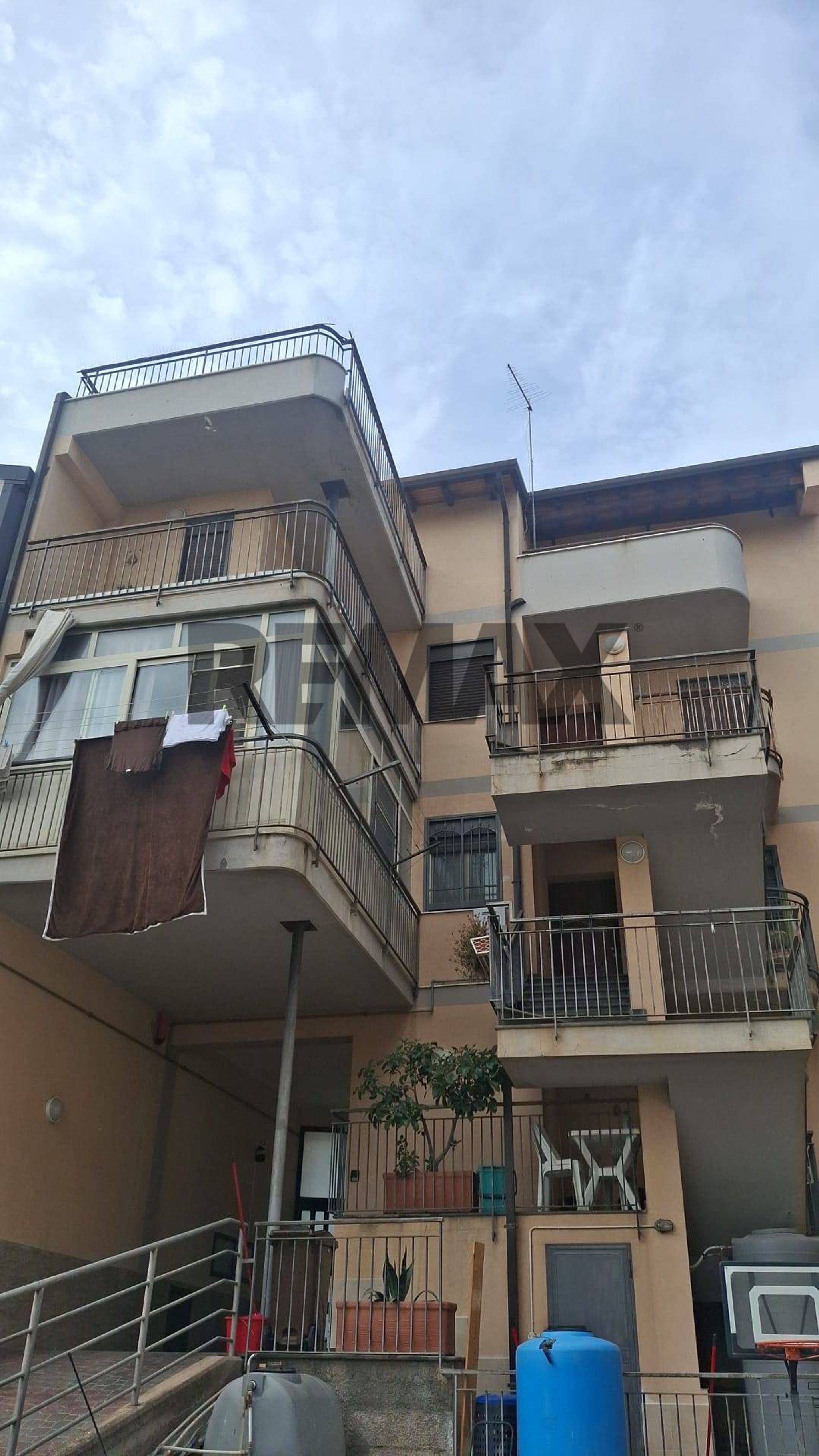 Immobile a Motta Sant'Anastasia