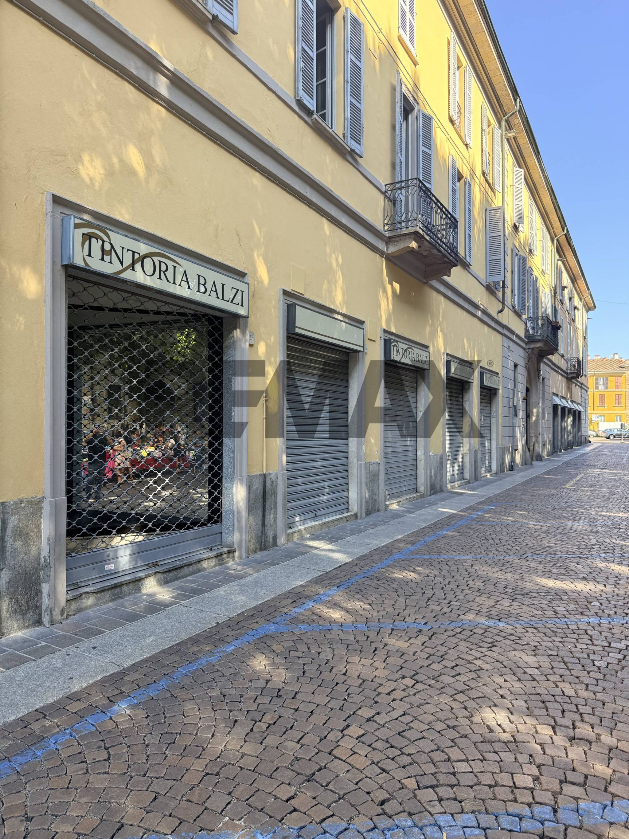 Immobile a Pavia