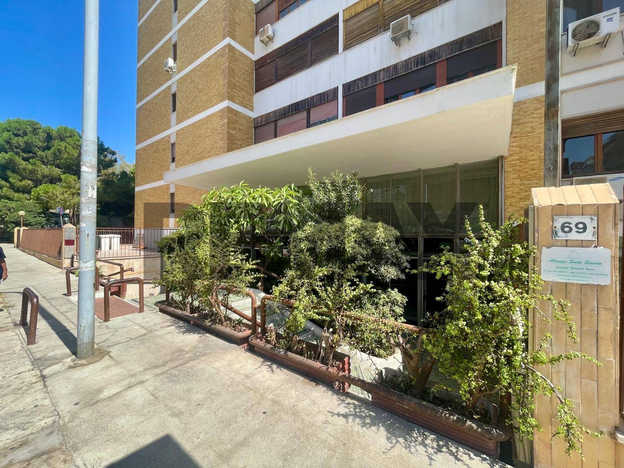 Edificio all'aperto