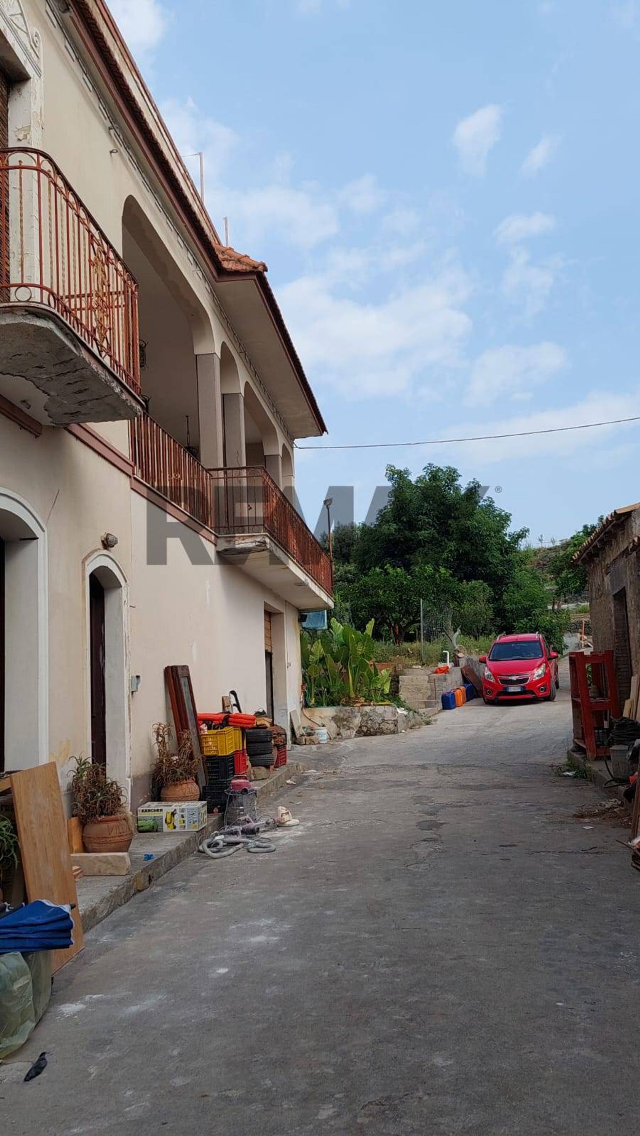 Edificio all'aperto