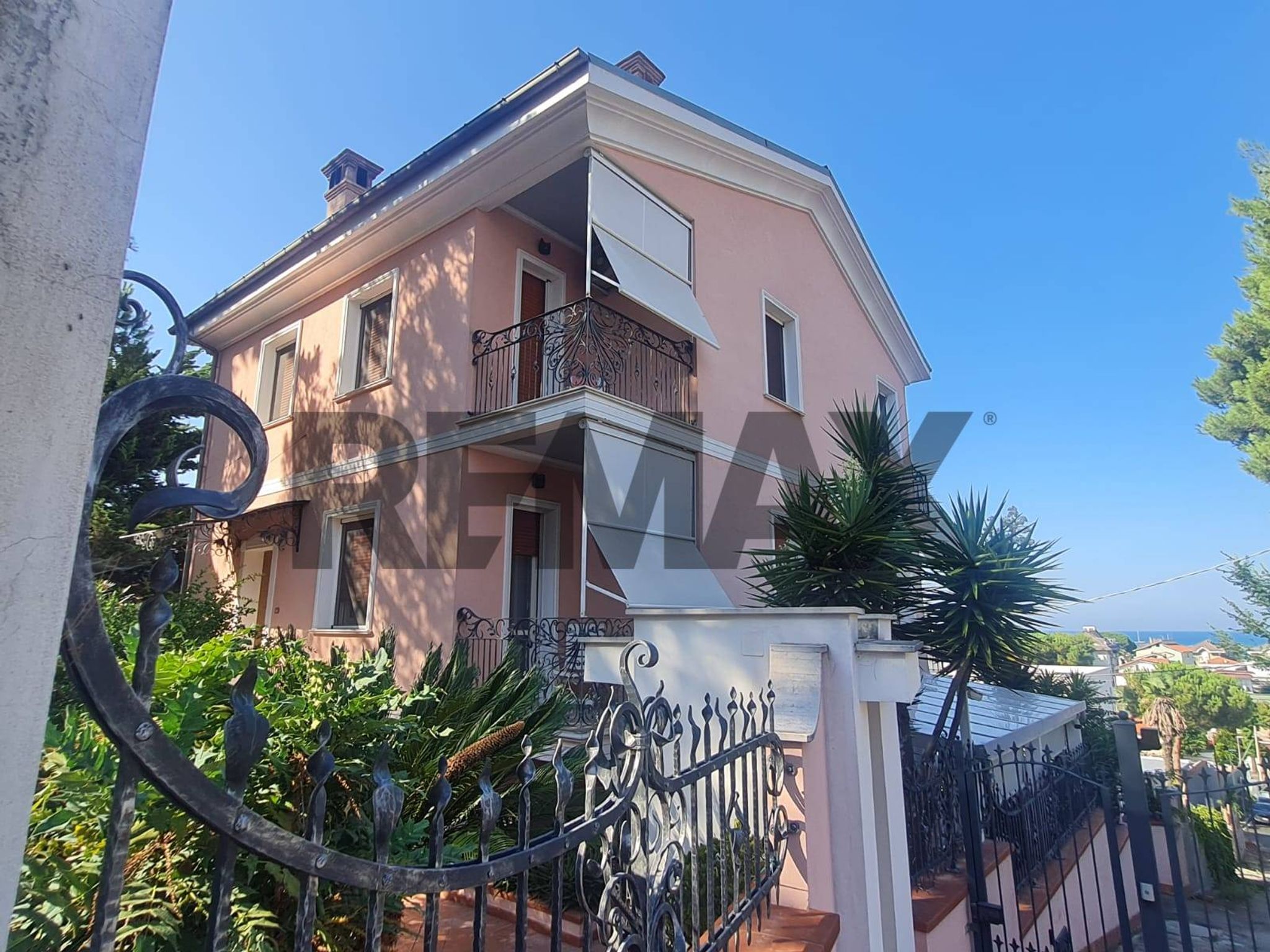 Casa all'aperto