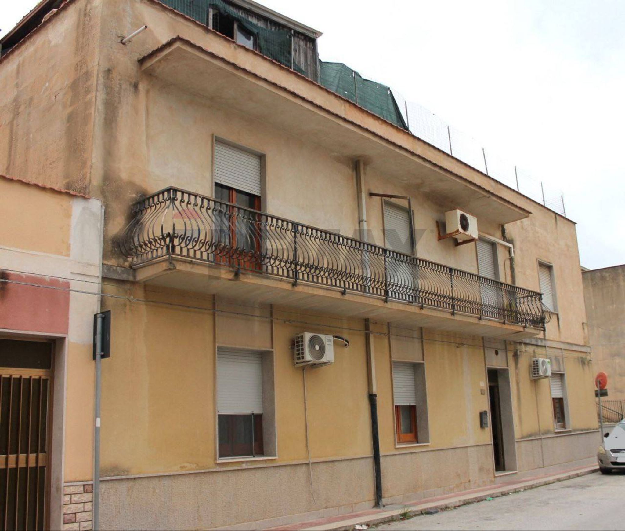 Edificio all'aperto
