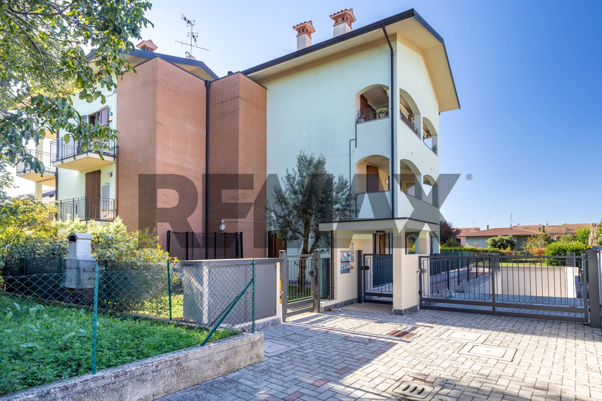 Edificio all'aperto