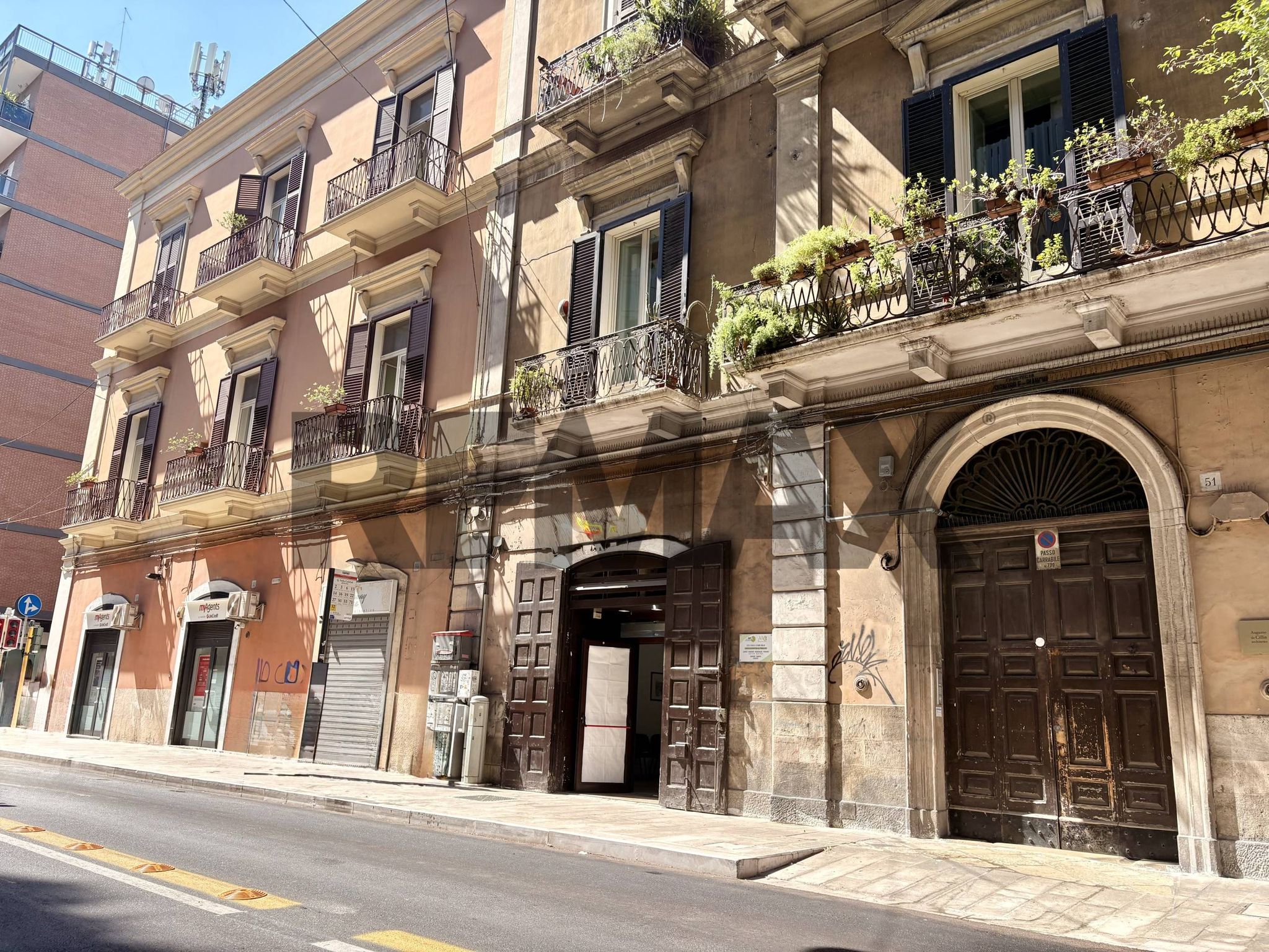 Edificio all'aperto