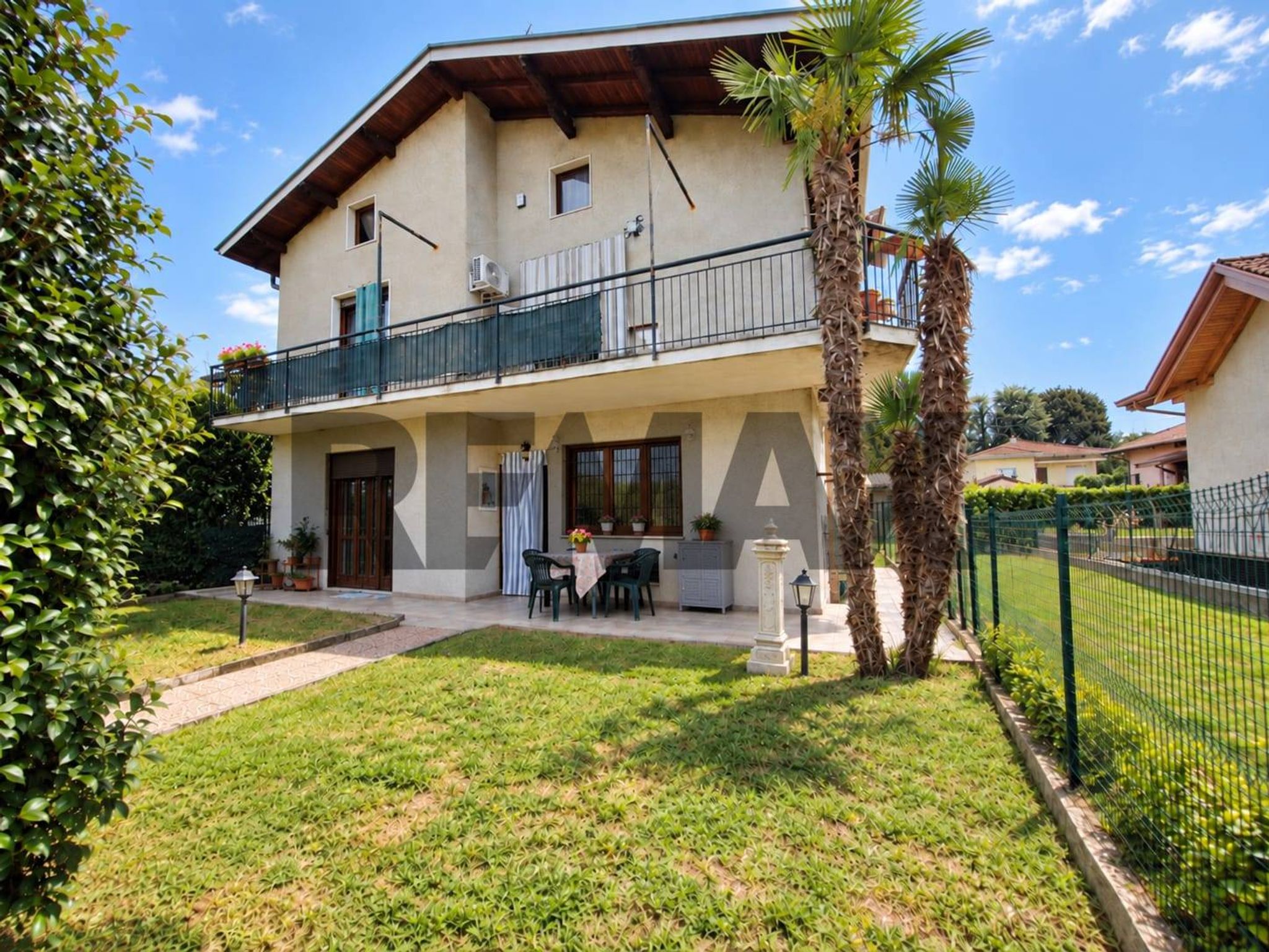 Property in Fagnano Olona