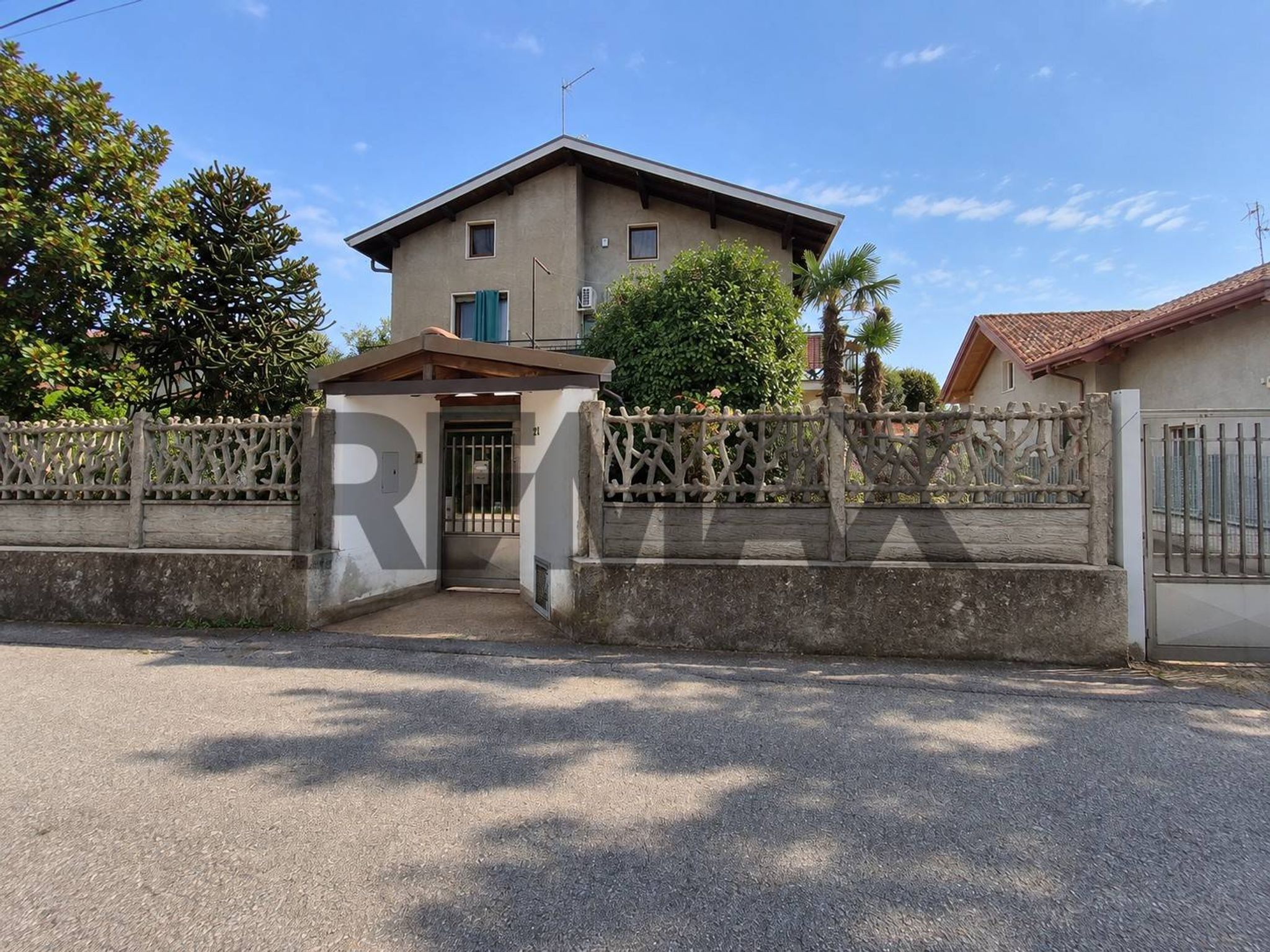Casa all'aperto