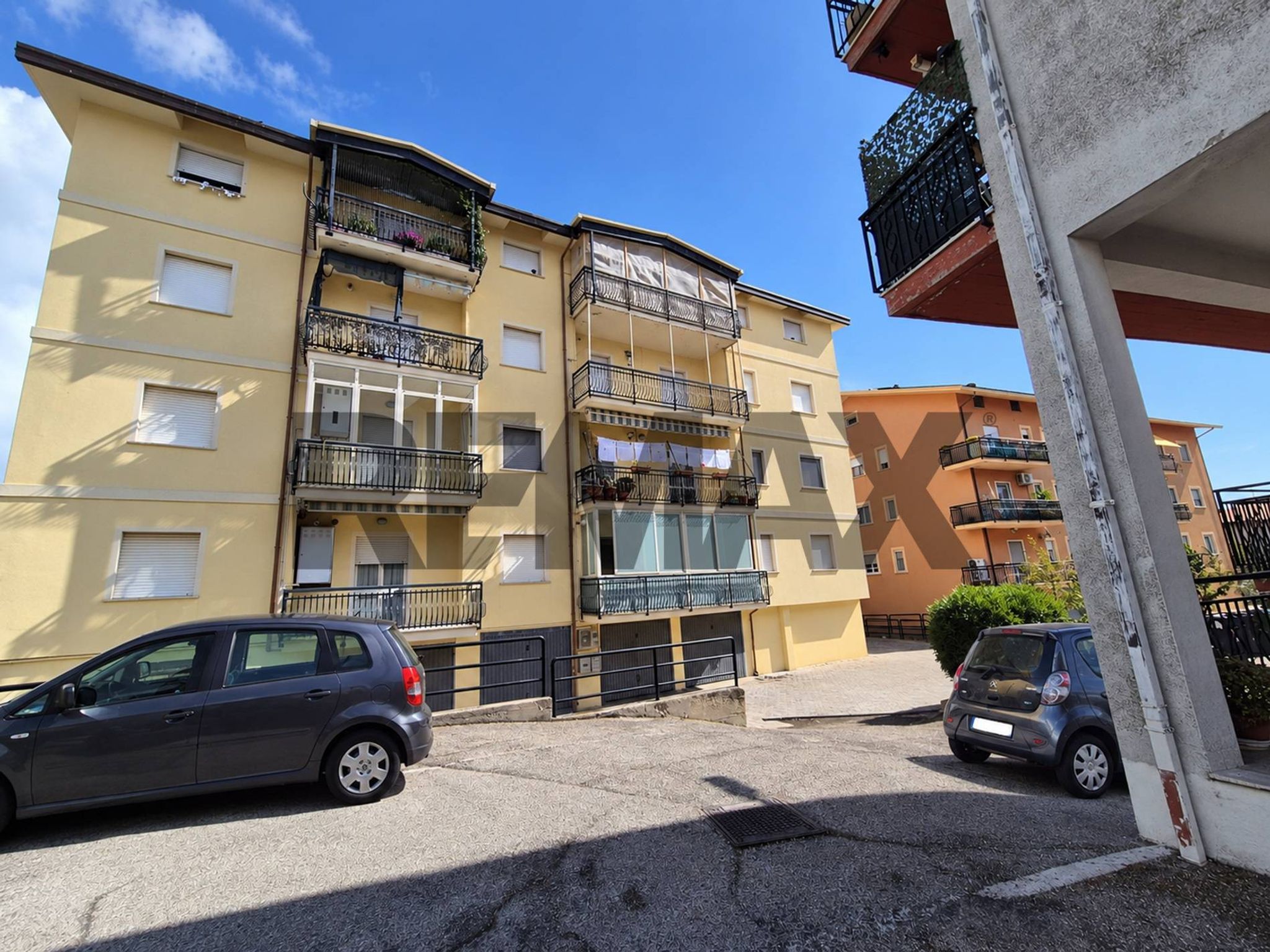 Edificio all'aperto