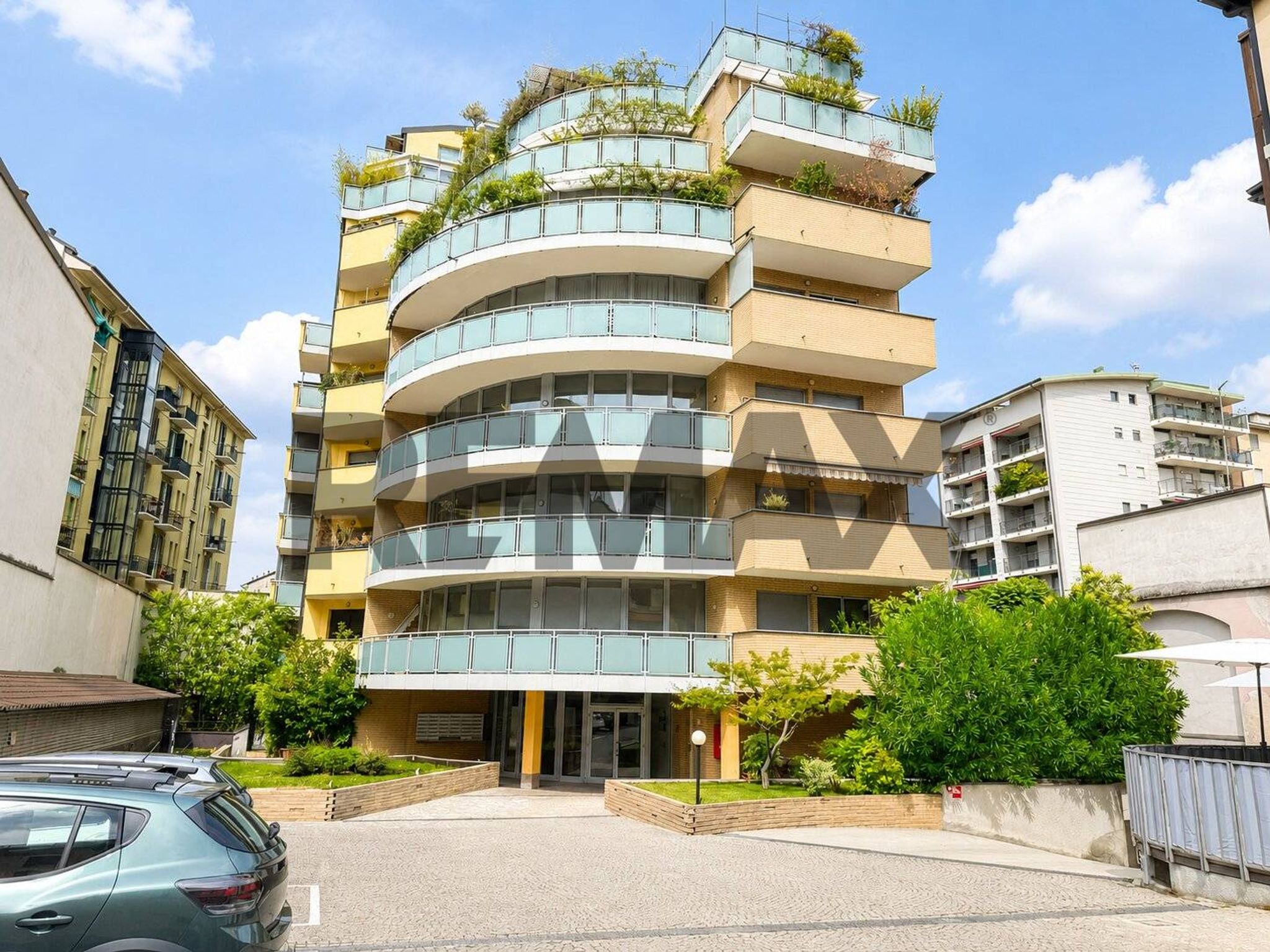 Edificio all'aperto