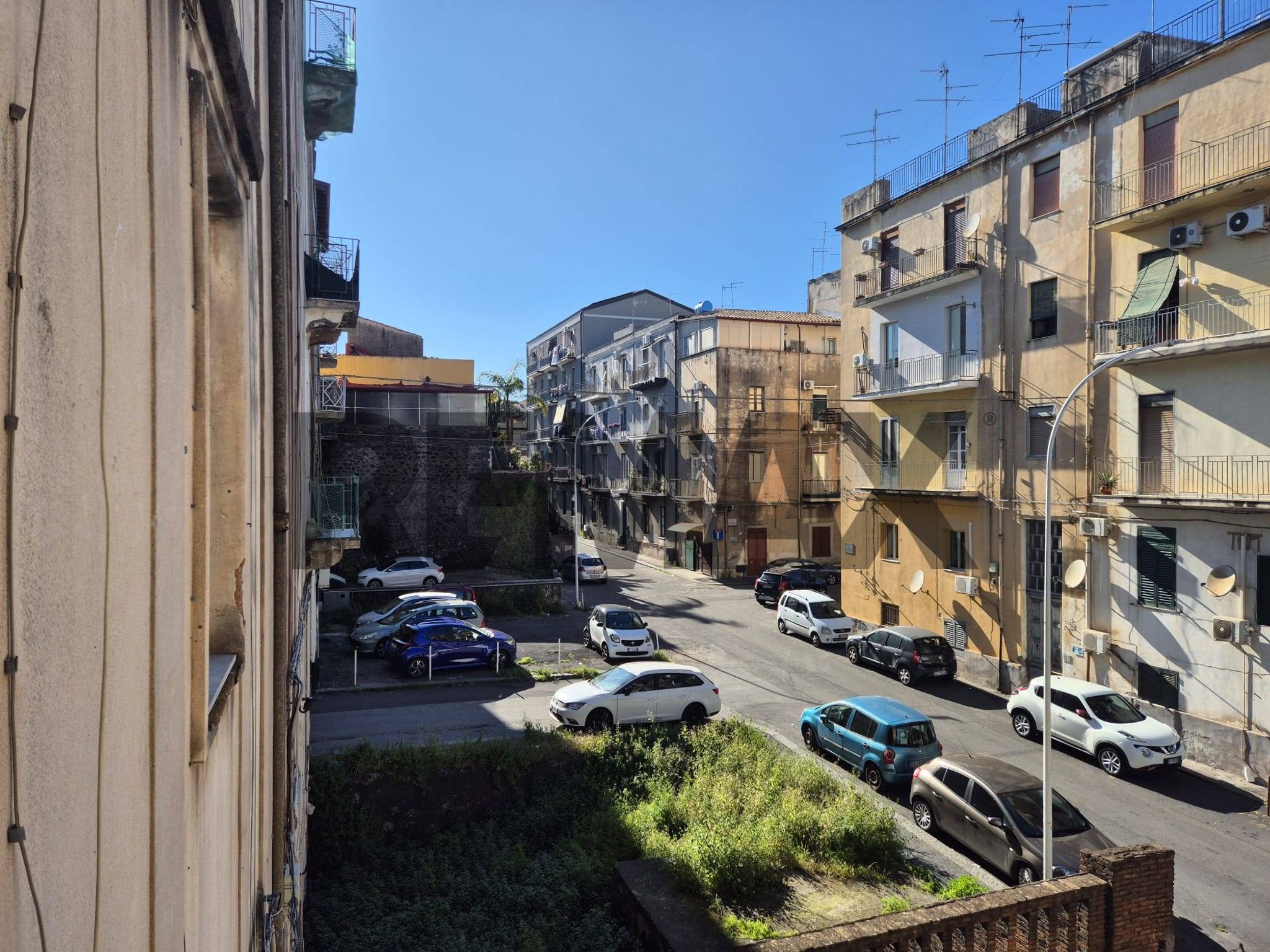 Edificio all'aperto