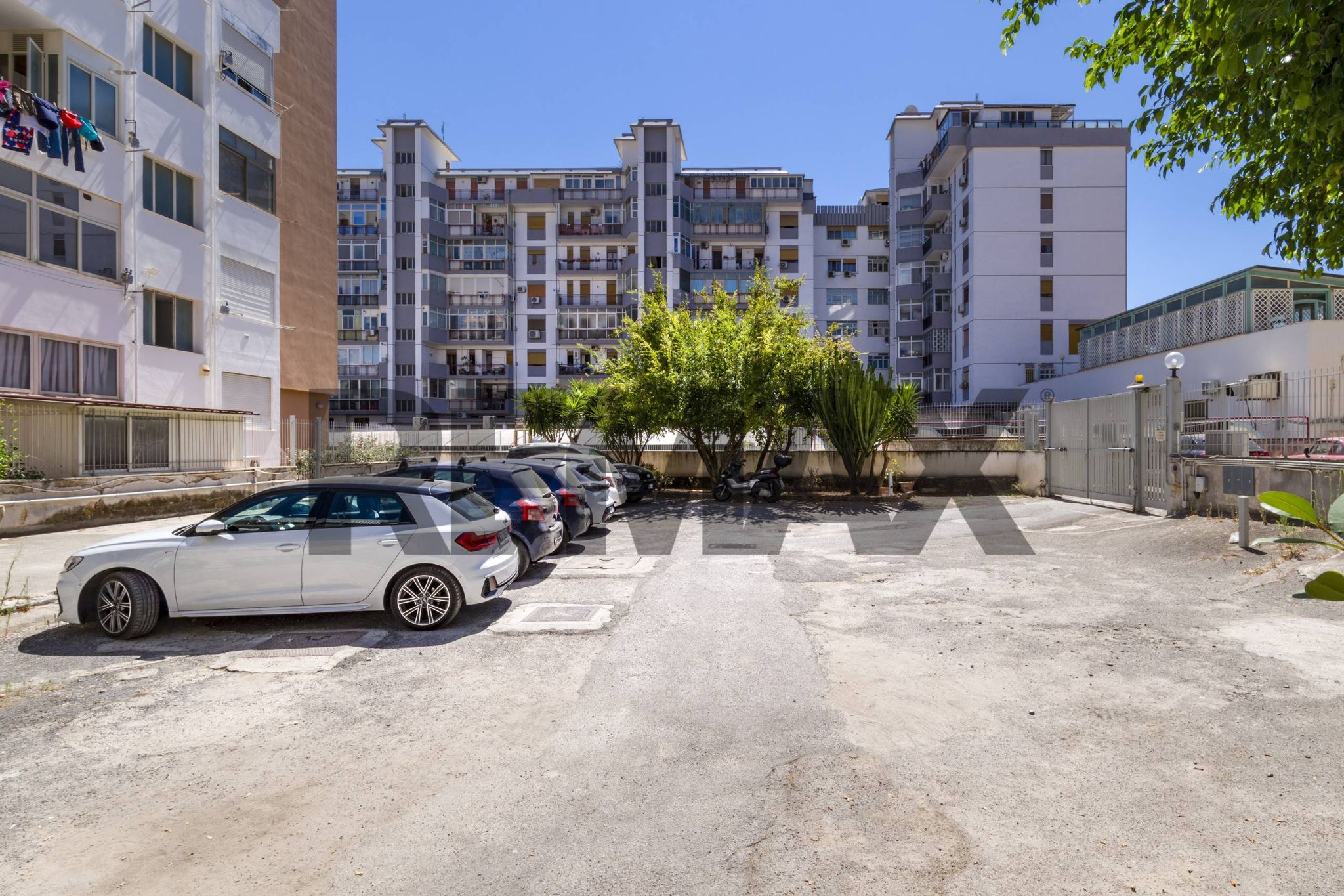 Edificio all'aperto