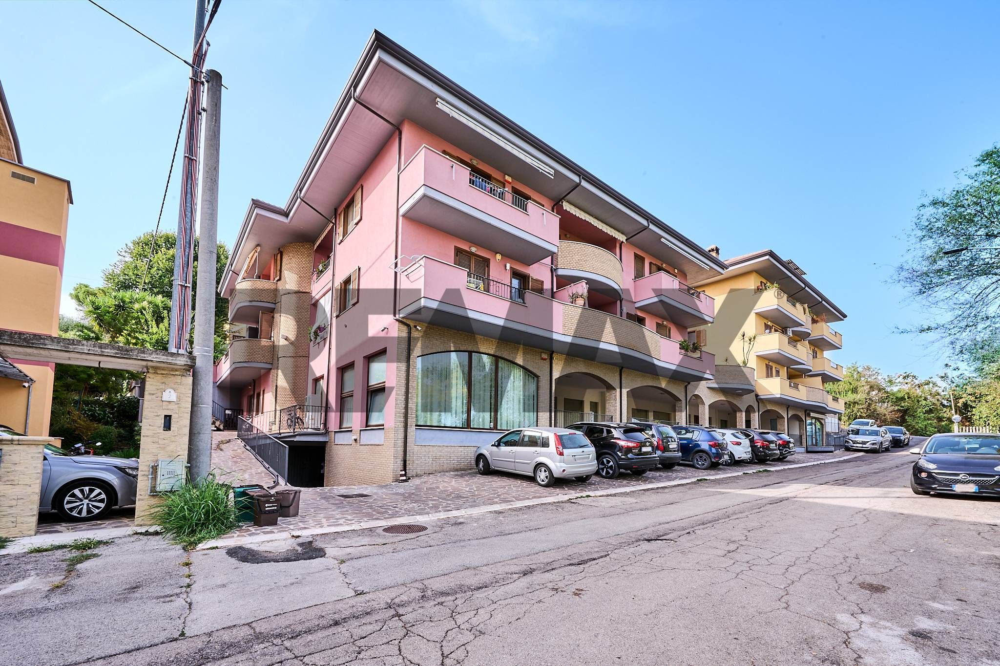 Edificio all'aperto