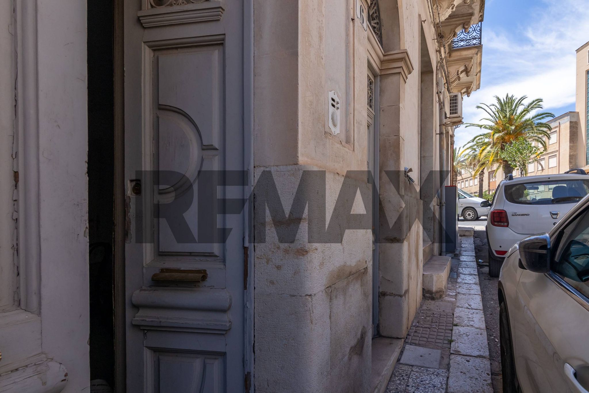 Edificio all'aperto