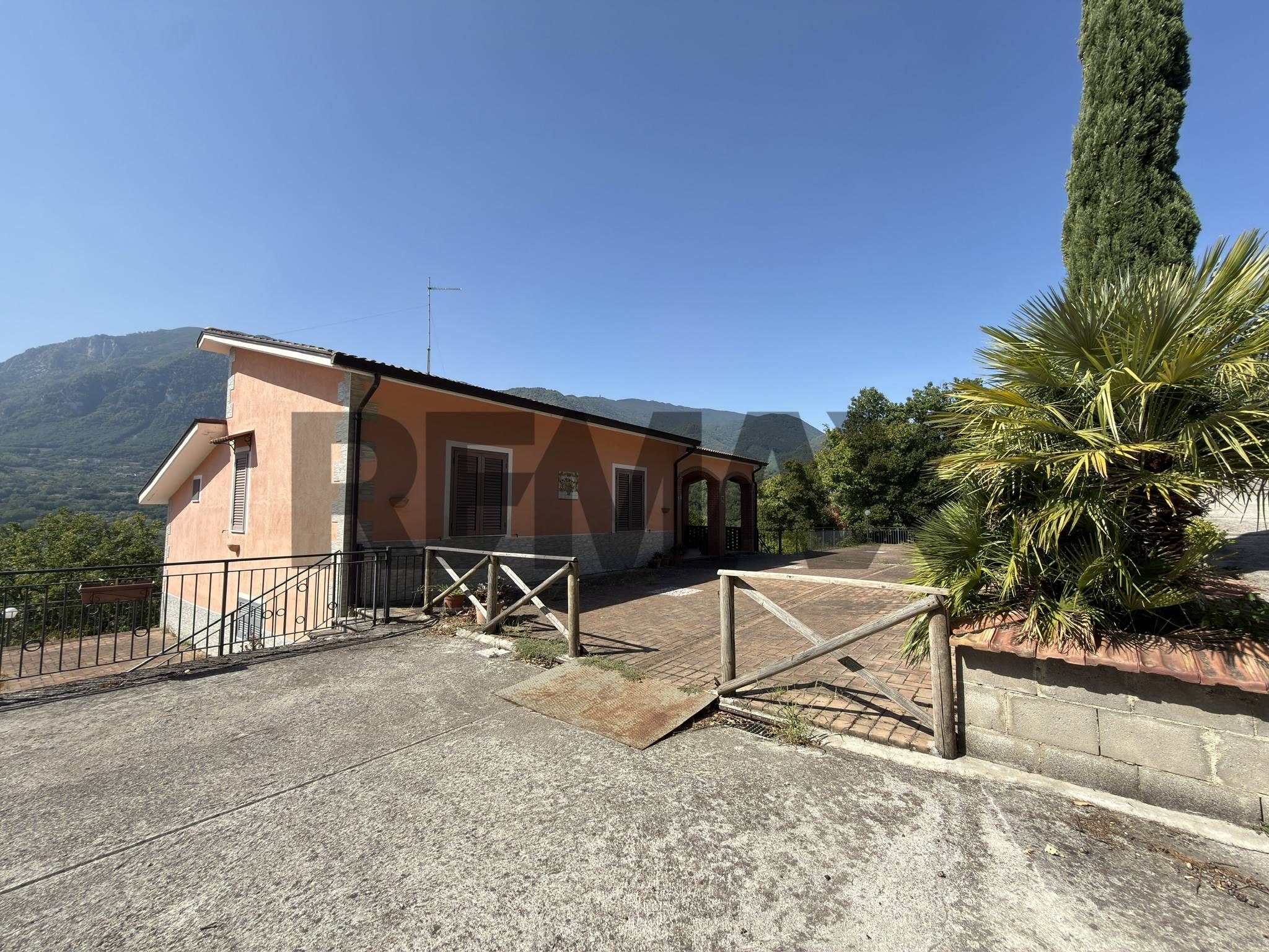 Casa all'aperto