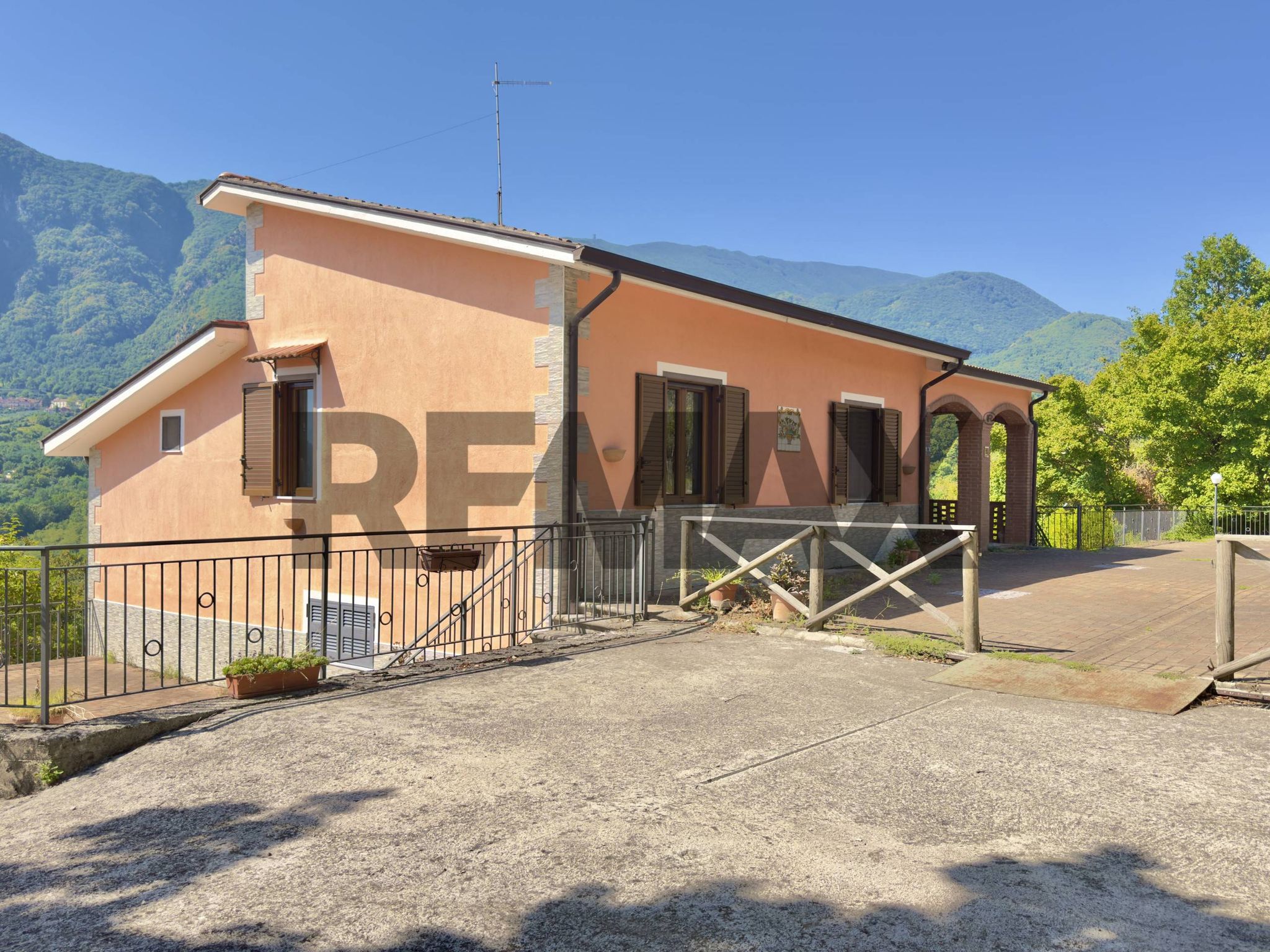 Casa all'aperto