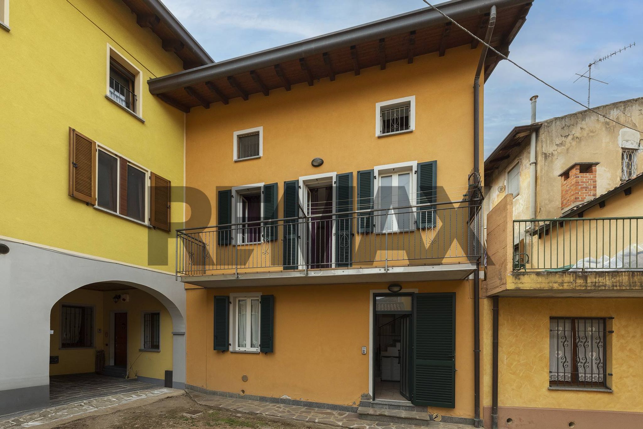 Edificio all'aperto