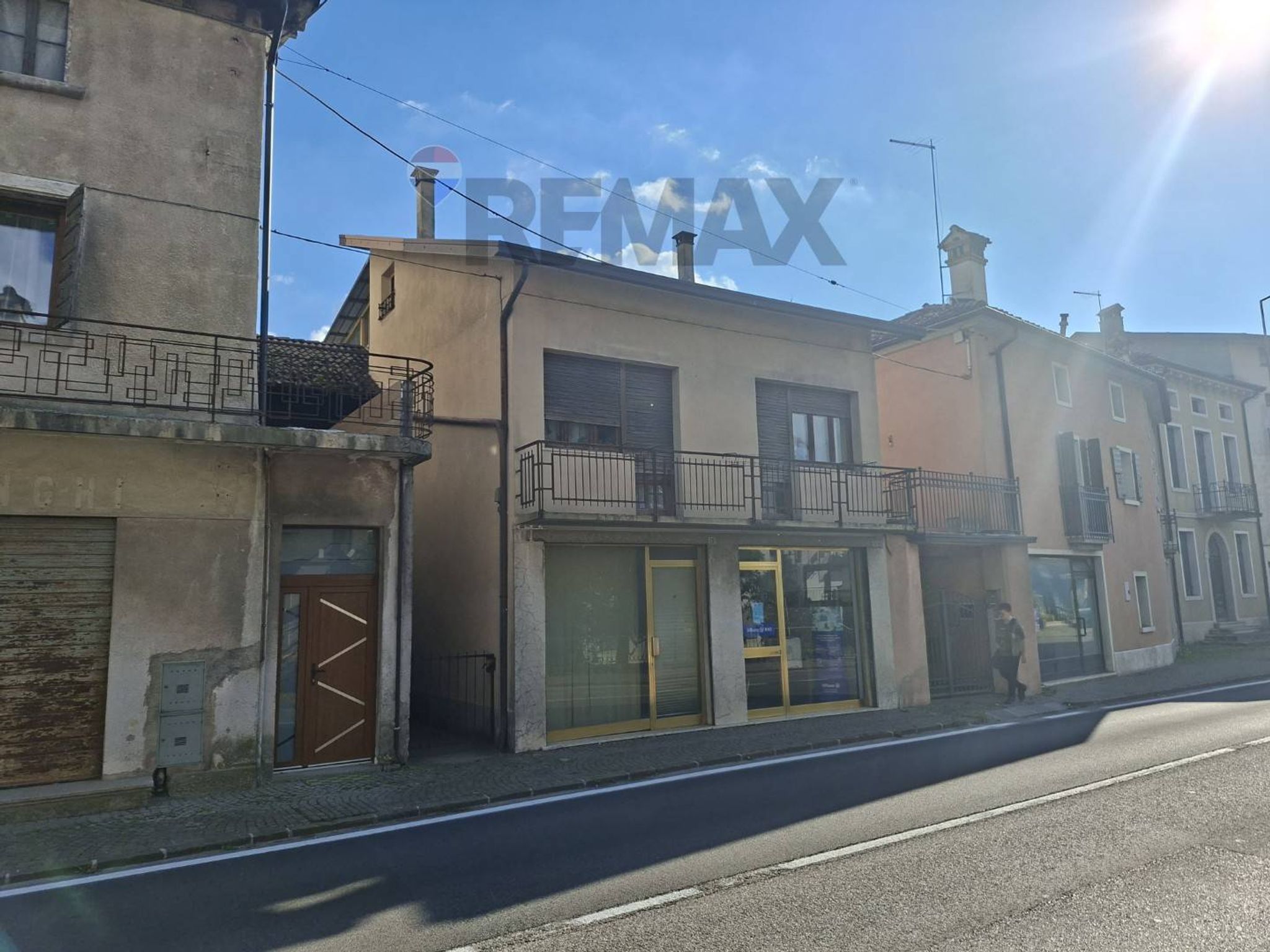 Edificio all'aperto
