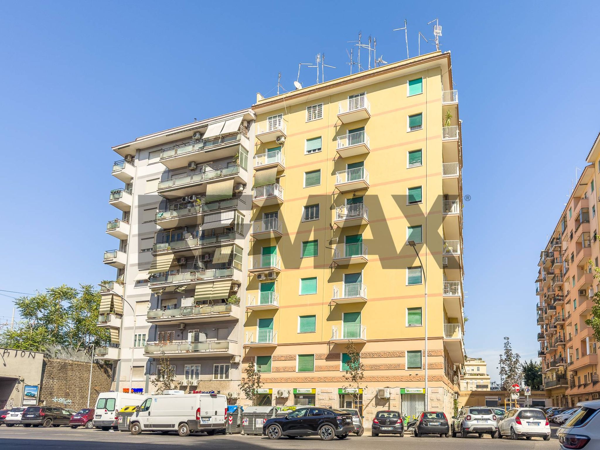 Edificio all'aperto