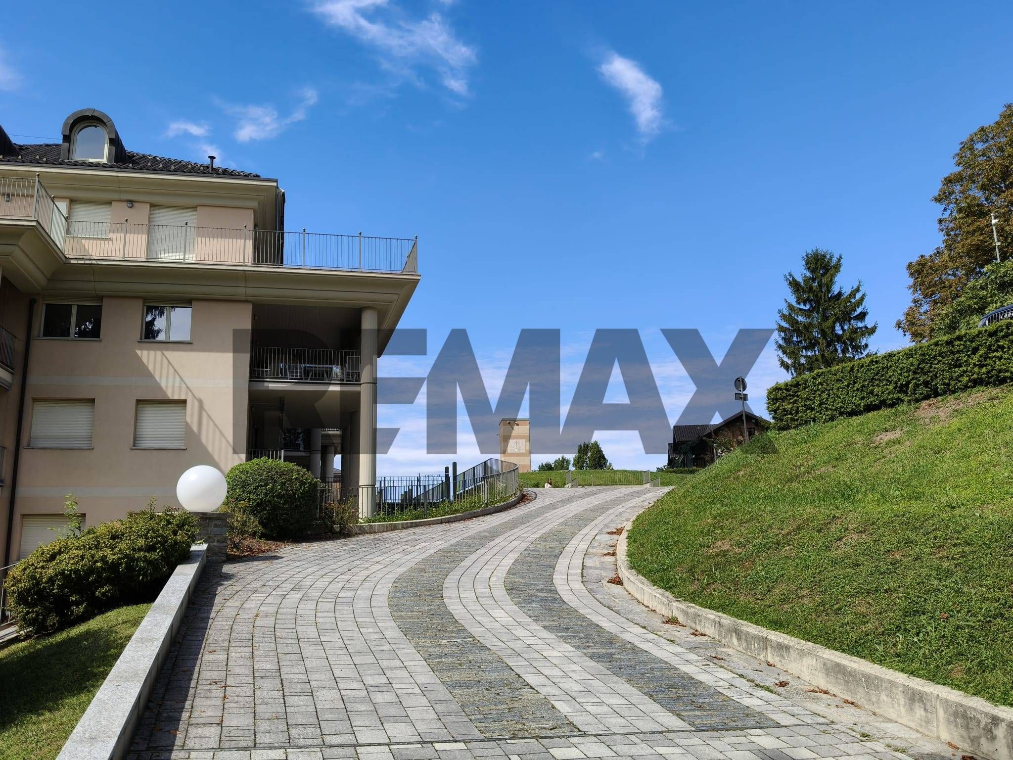 Edificio all'aperto
