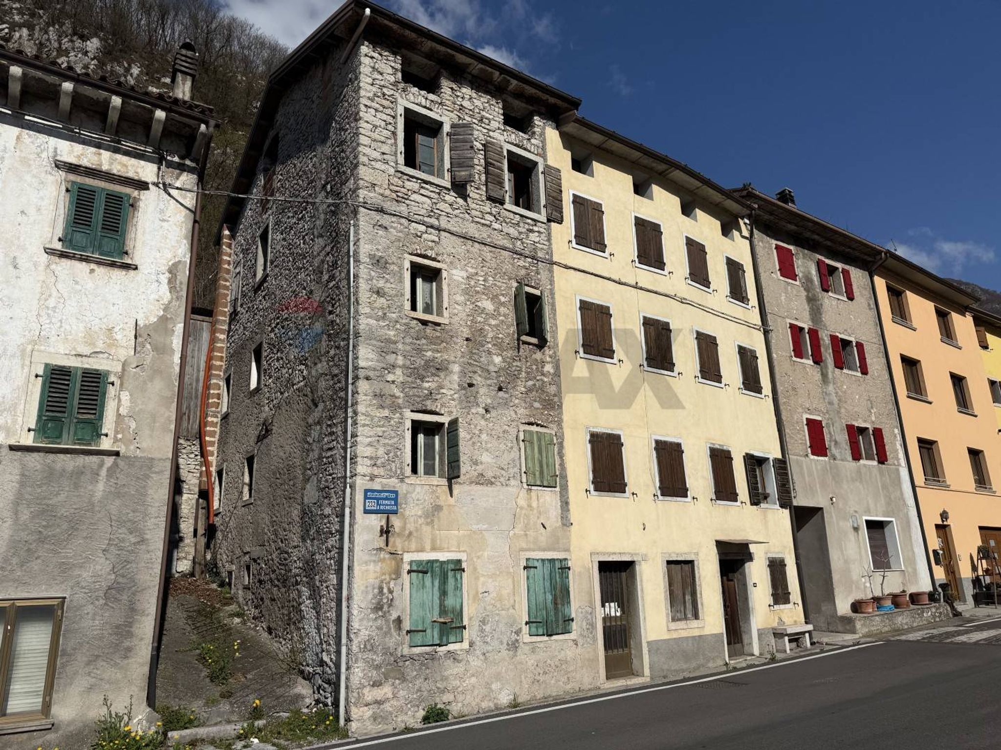 Edificio all'aperto
