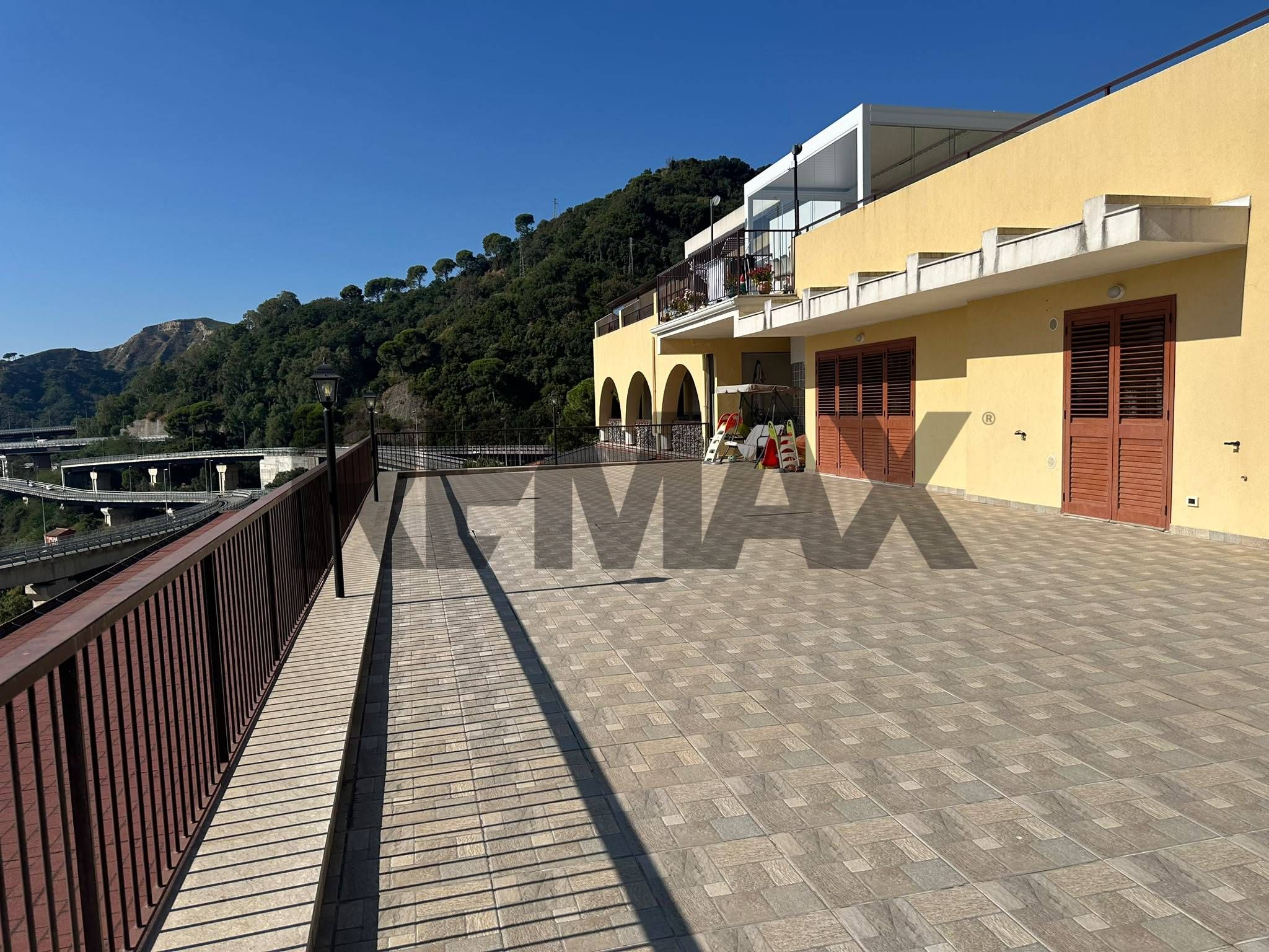 Casa all'aperto