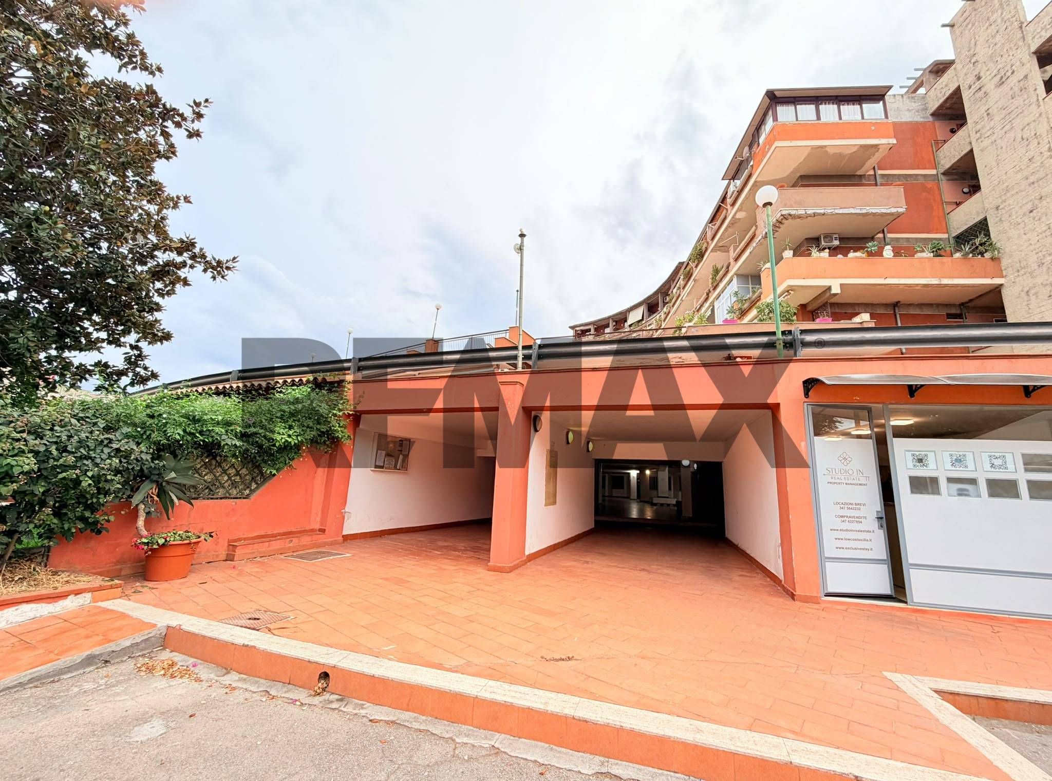 Edificio all'aperto