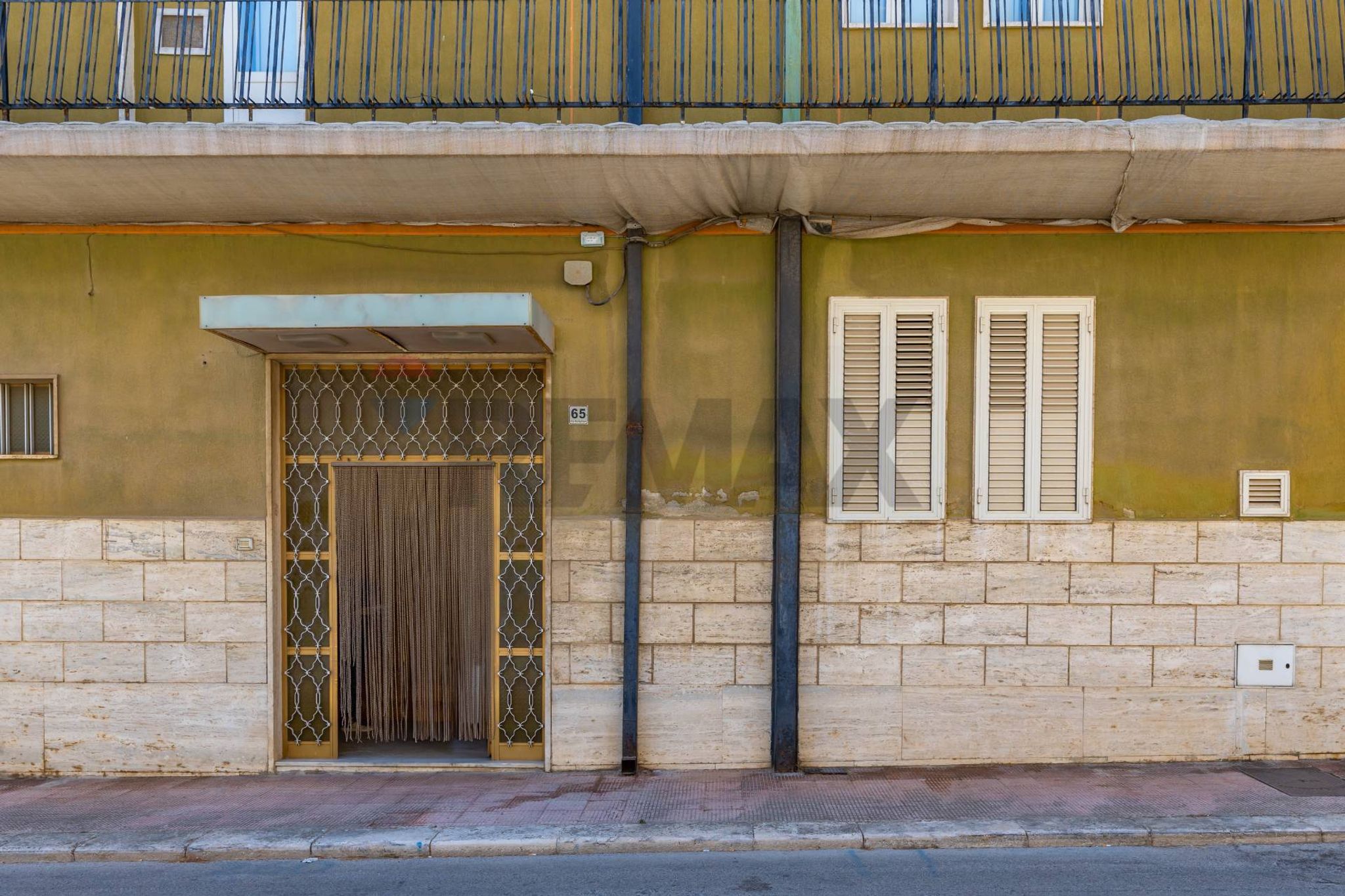 Edificio all'aperto