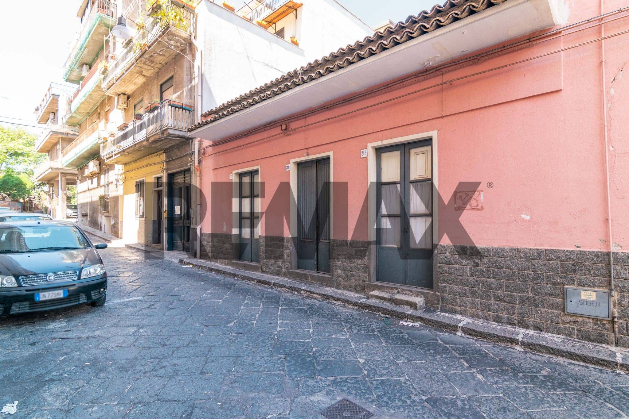 Edificio all'aperto
